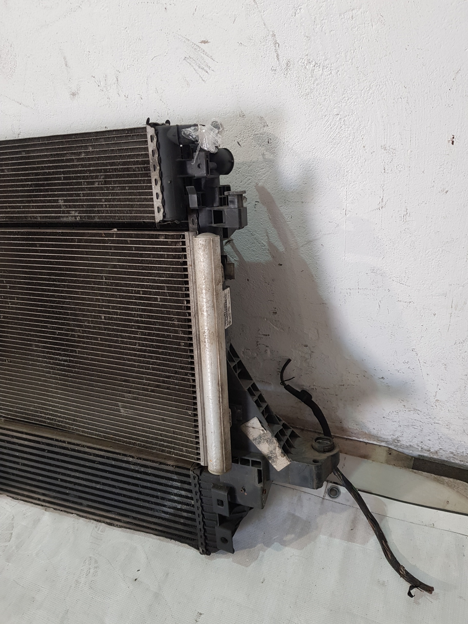 Traverse avant Renault Master III 214C10001R image 5