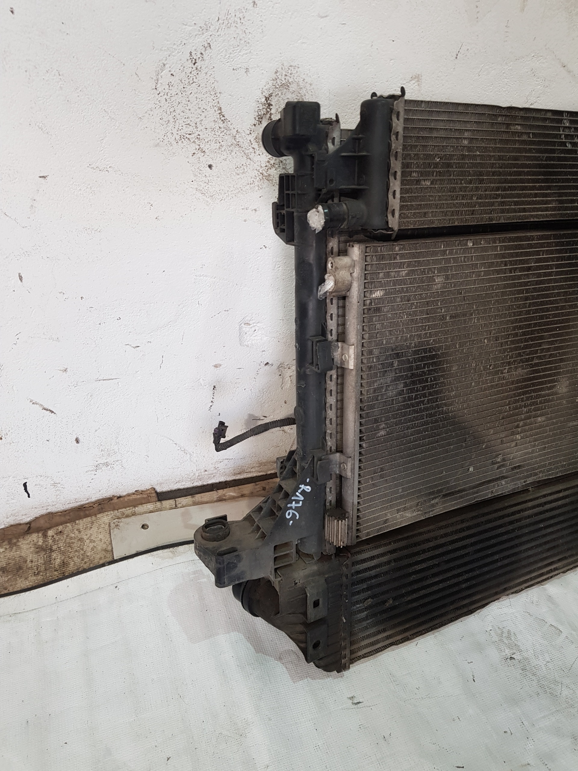 Traverse avant Renault Master III 214C10001R image 6