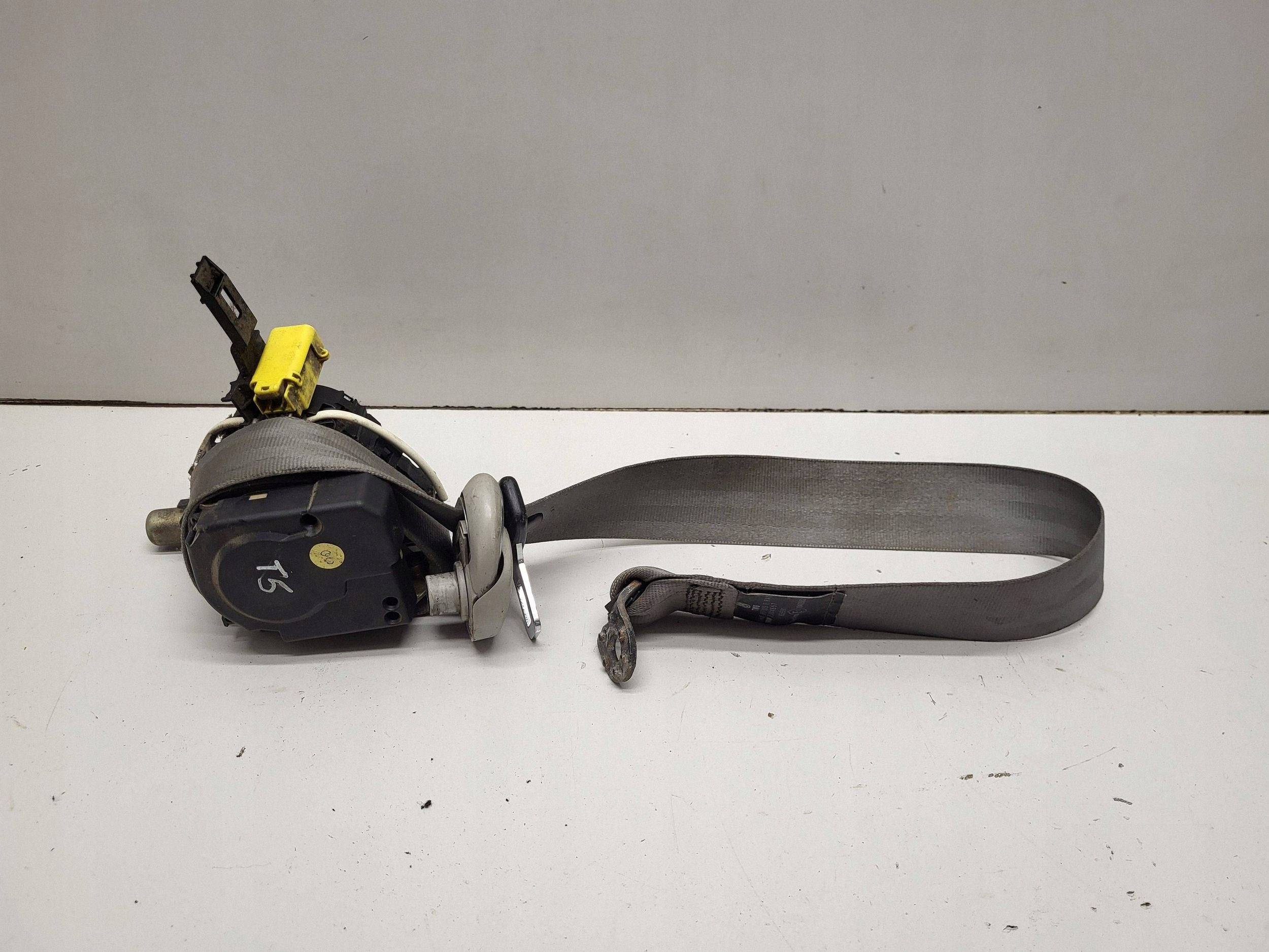 Ceinture de sécurité avant VW Transporter T5 image 2