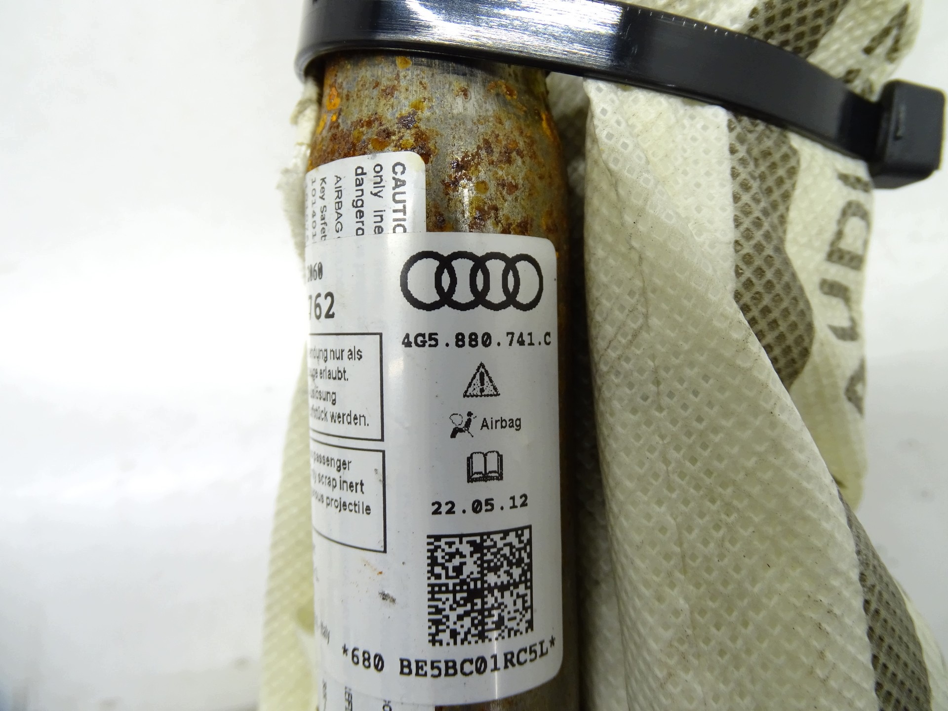 Ilmatyyny verho vasen Audi A6 C7 4G 4G5880741C image 5