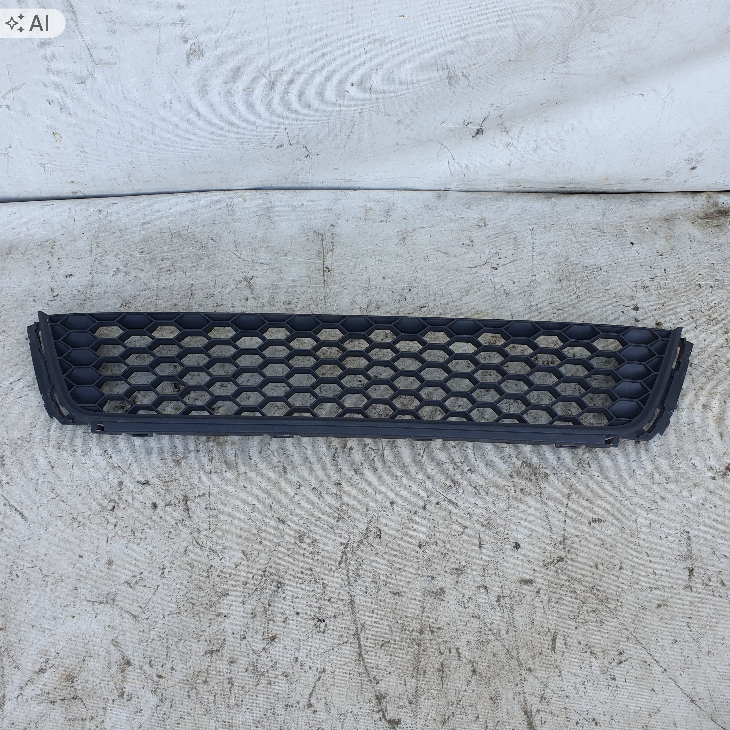 Rejilla Parachoques VW Polo V GTI 6R0853677C image 2