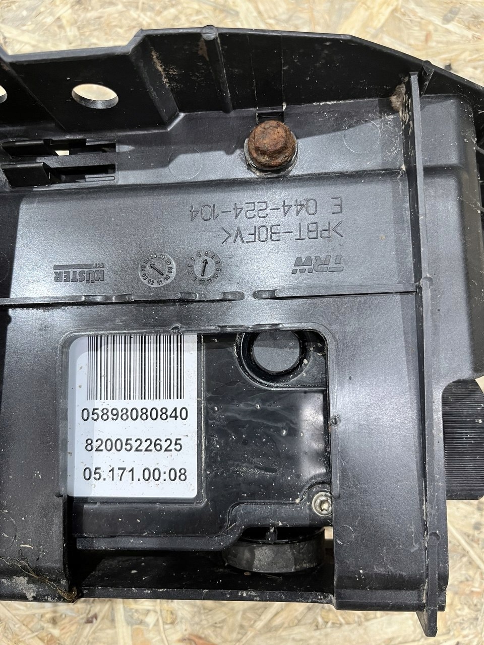 Elektrisk handbroms Renault Scenic II 05 image 3
