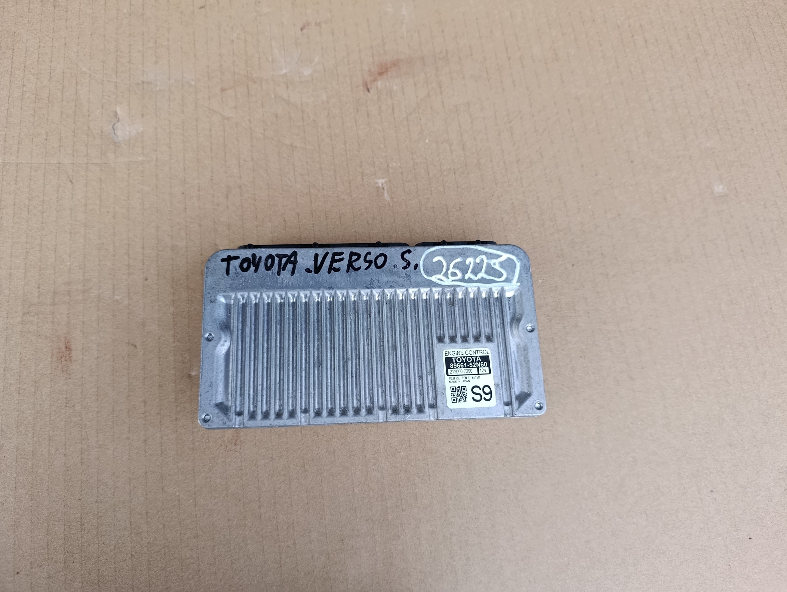 Toyota Verso S 1.3 B ECU Engine Computer 89661-52N60 image 3