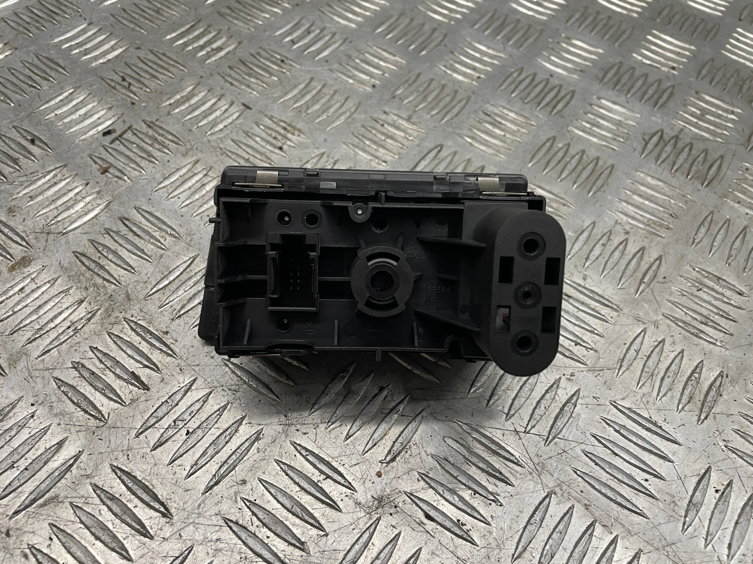 Strömställare 13205868 Opel Zafira B 05-14 image 3