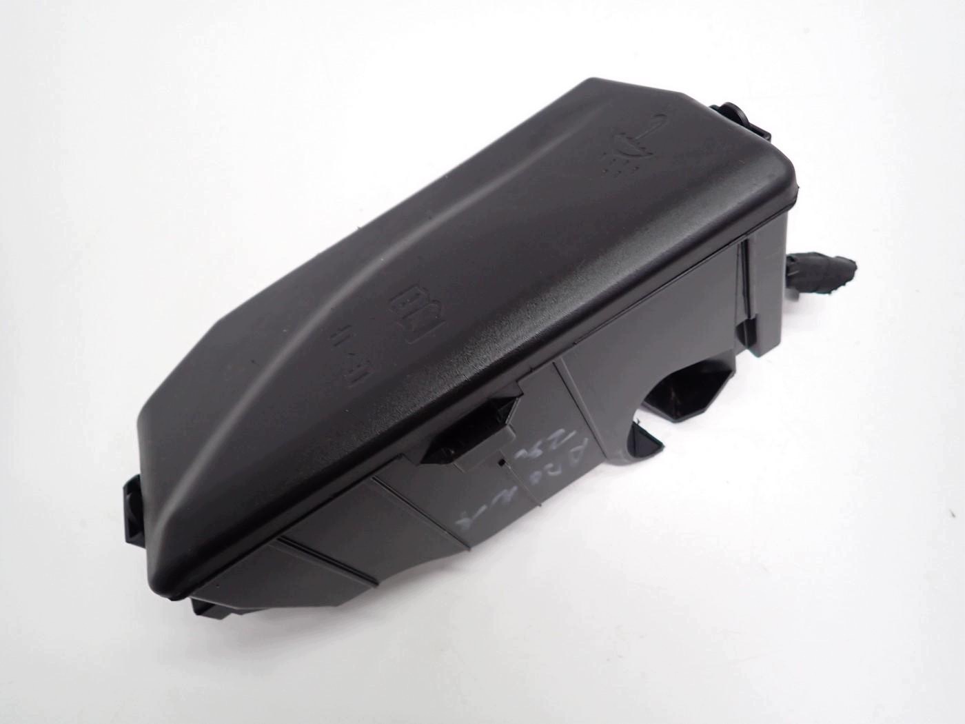 Sulakeboks SEAT ARONA 2Q0927165A image 2