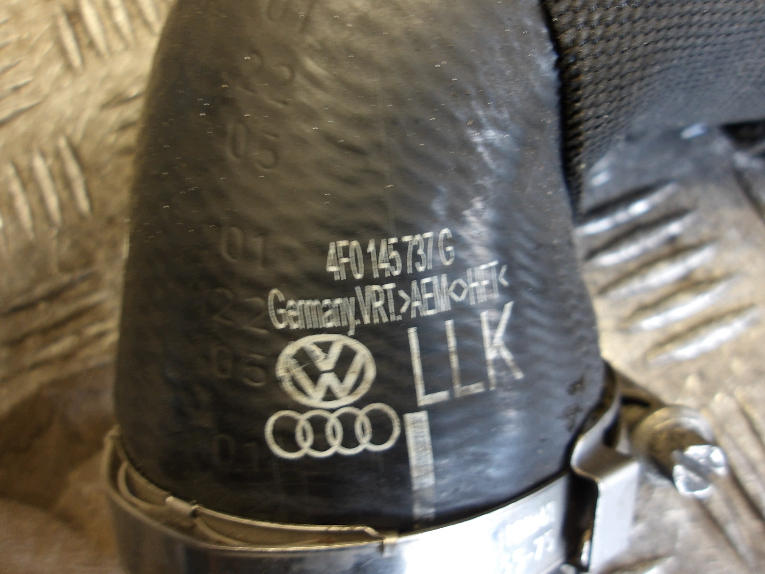 Durite d'intercooler Audi A6 C6 3.0 TDI image 3