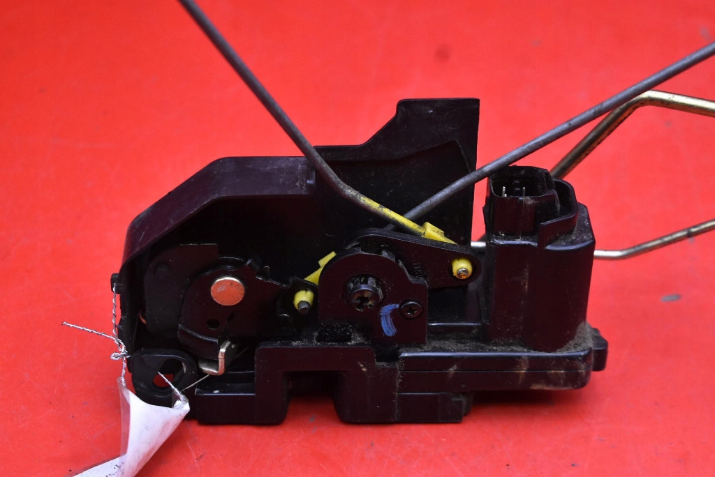 Türschloss vorne rechts Hyundai Getz 1.1-1.6 05-11 image 4