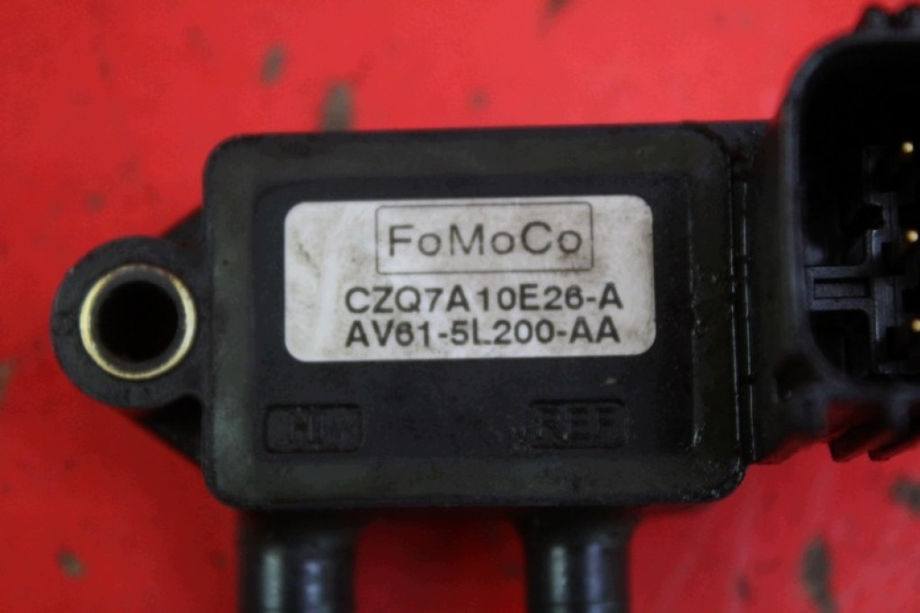 Capteur Pression Gaz Échappement AV61-5L200-AA image 5