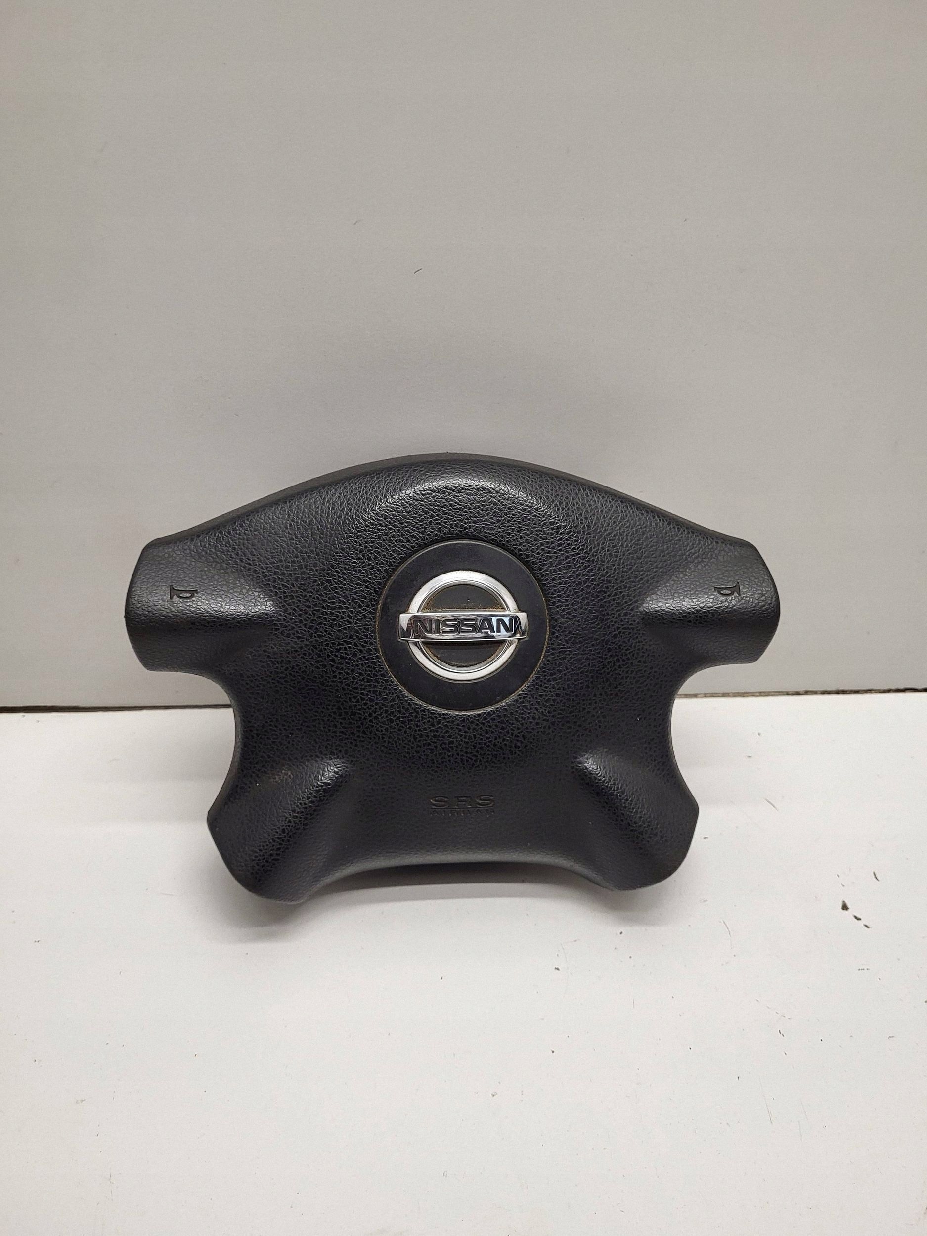 Used Steering Wheel Airbag Nissan X-Trail T30 OEM AYN10759