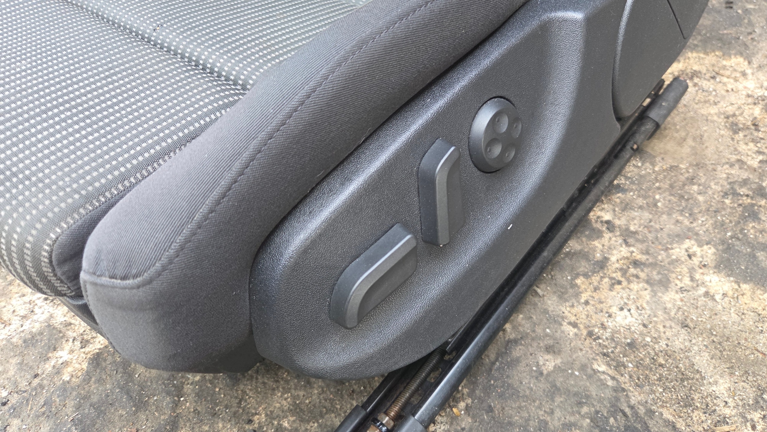Sièges banquette Audi A4 B6 B7 Avant électriques image 8