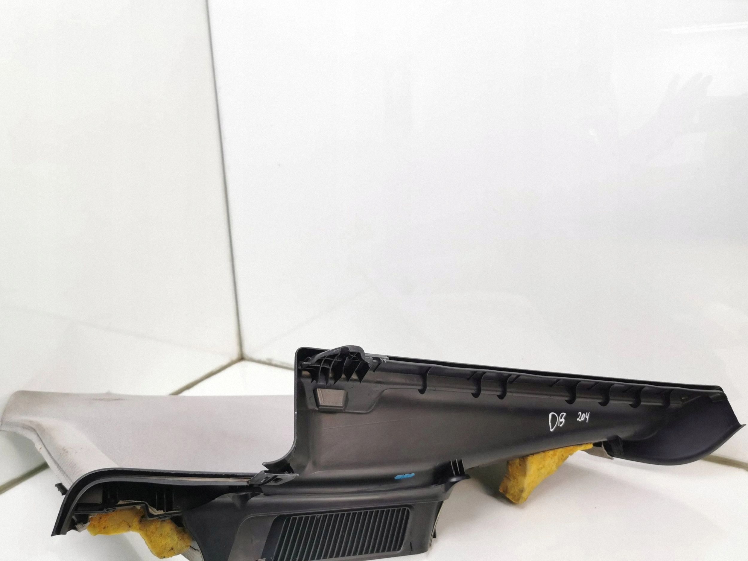 Mercedes B W245 2010 Dachreling Abdeckung oben rechts image 4