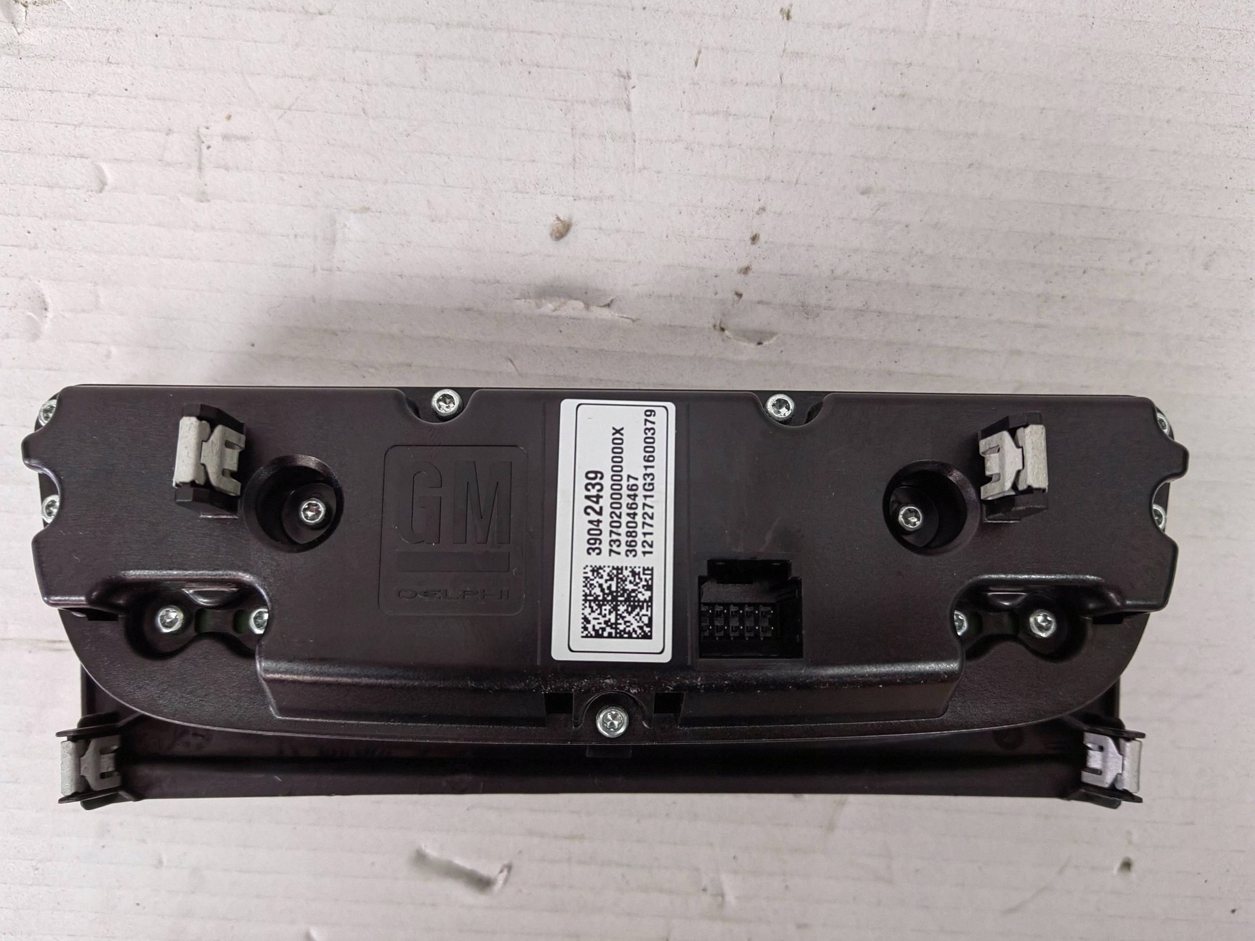 Opel Astra K V Climate Vent Panel 39042439 image 4