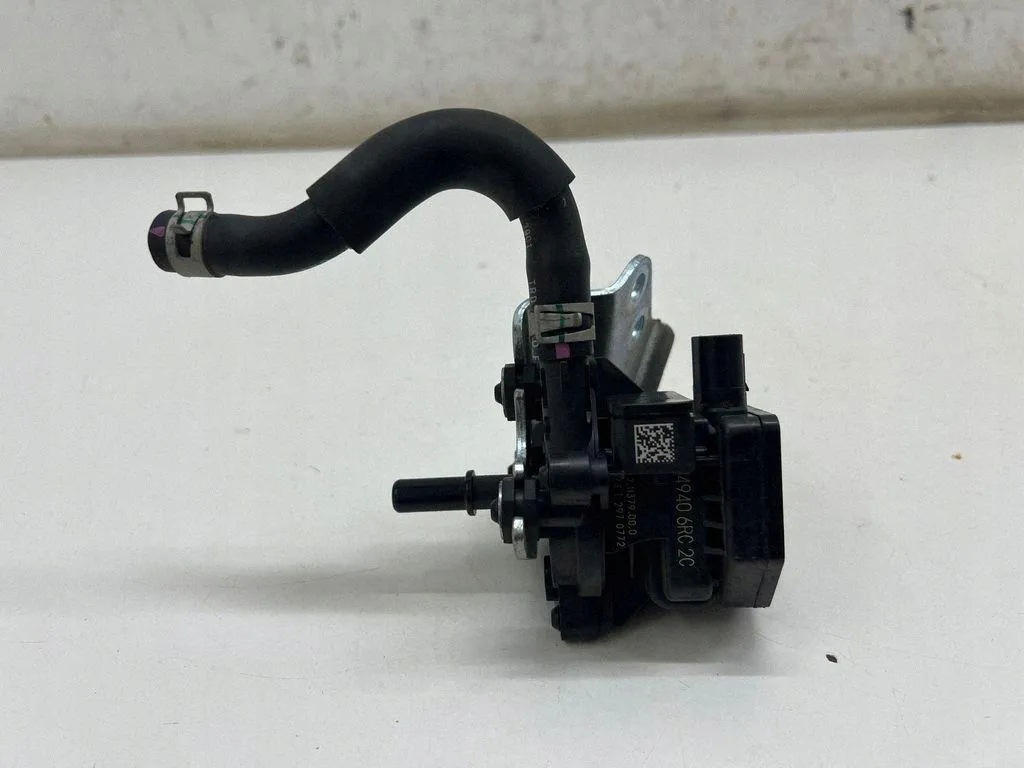 Válvula Vacuum Nissan X-Trail T33 149406RC2C image 2