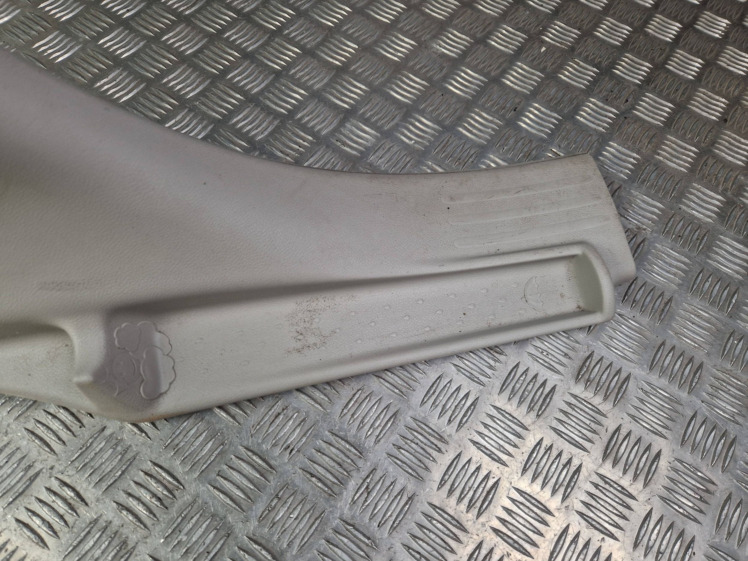 Linker Deurpaneel Luidsprekerkap Chrysler 5RH87PD2AC image 5