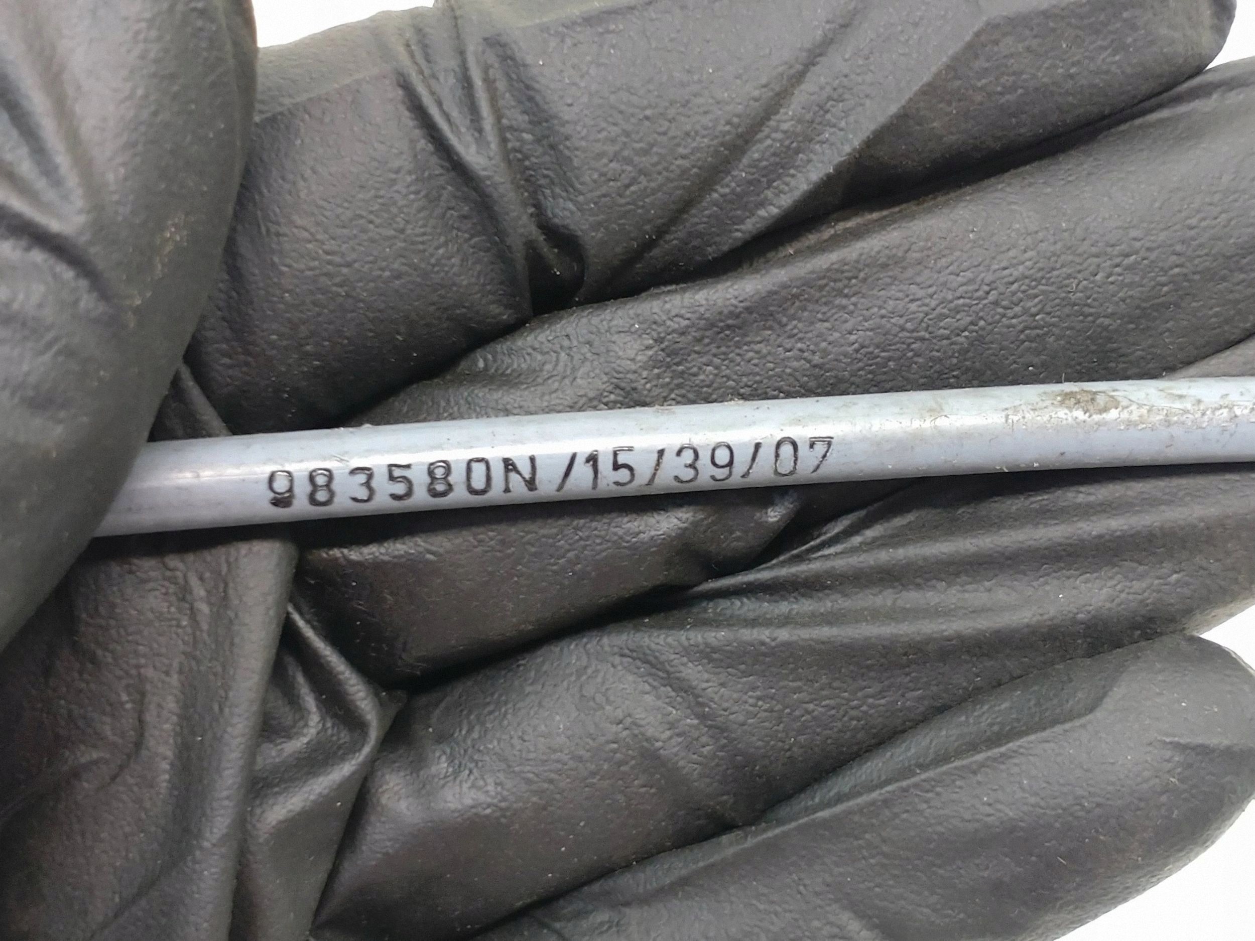 Câble de chauffage Mercedes A W169 983580N image 3