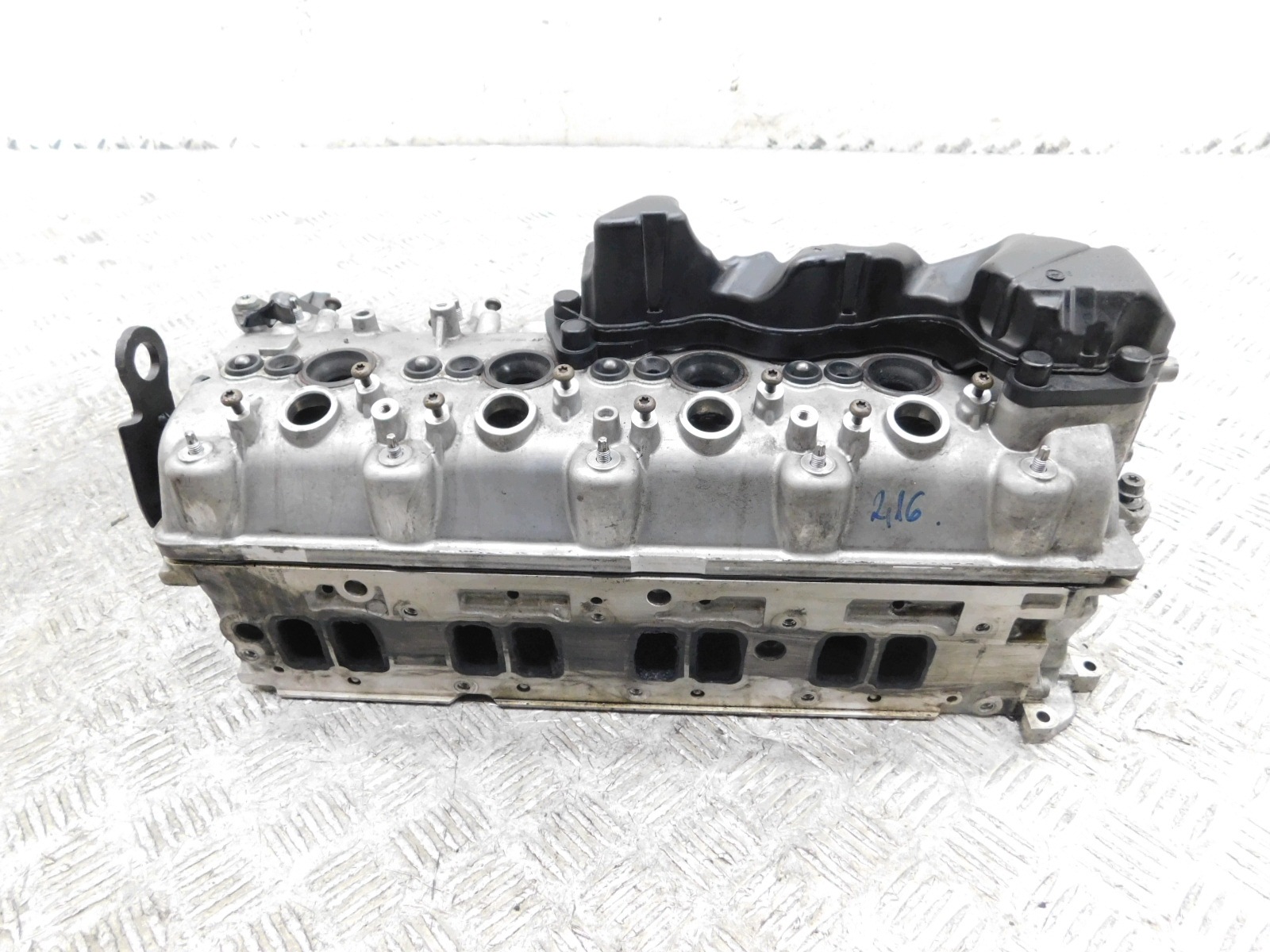 Vasen sylinterikansi Audi A8 D5 Q7 SQ7 4.0 TDI