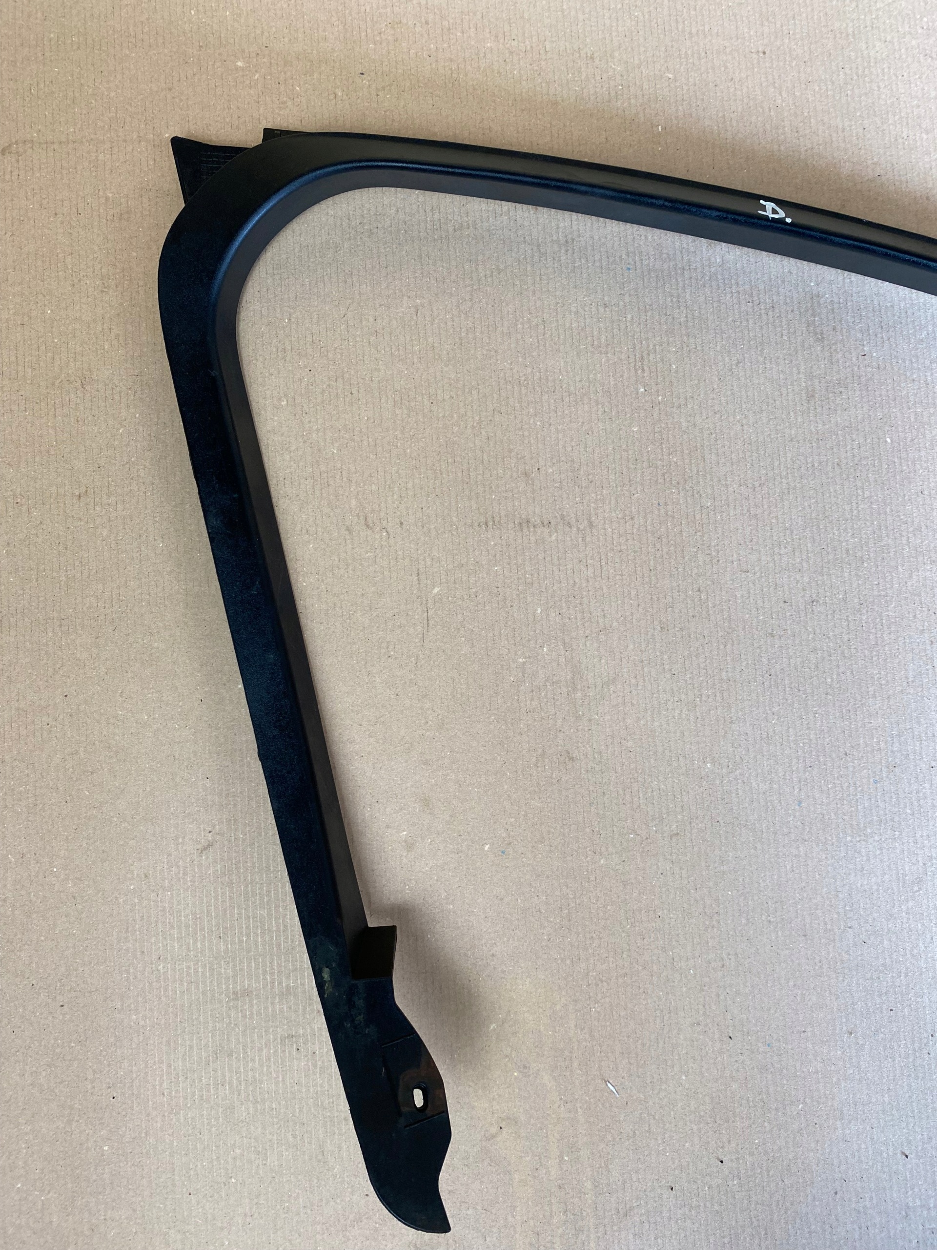 Ford Focus Türverkleidung links CM51A201A19AXW
