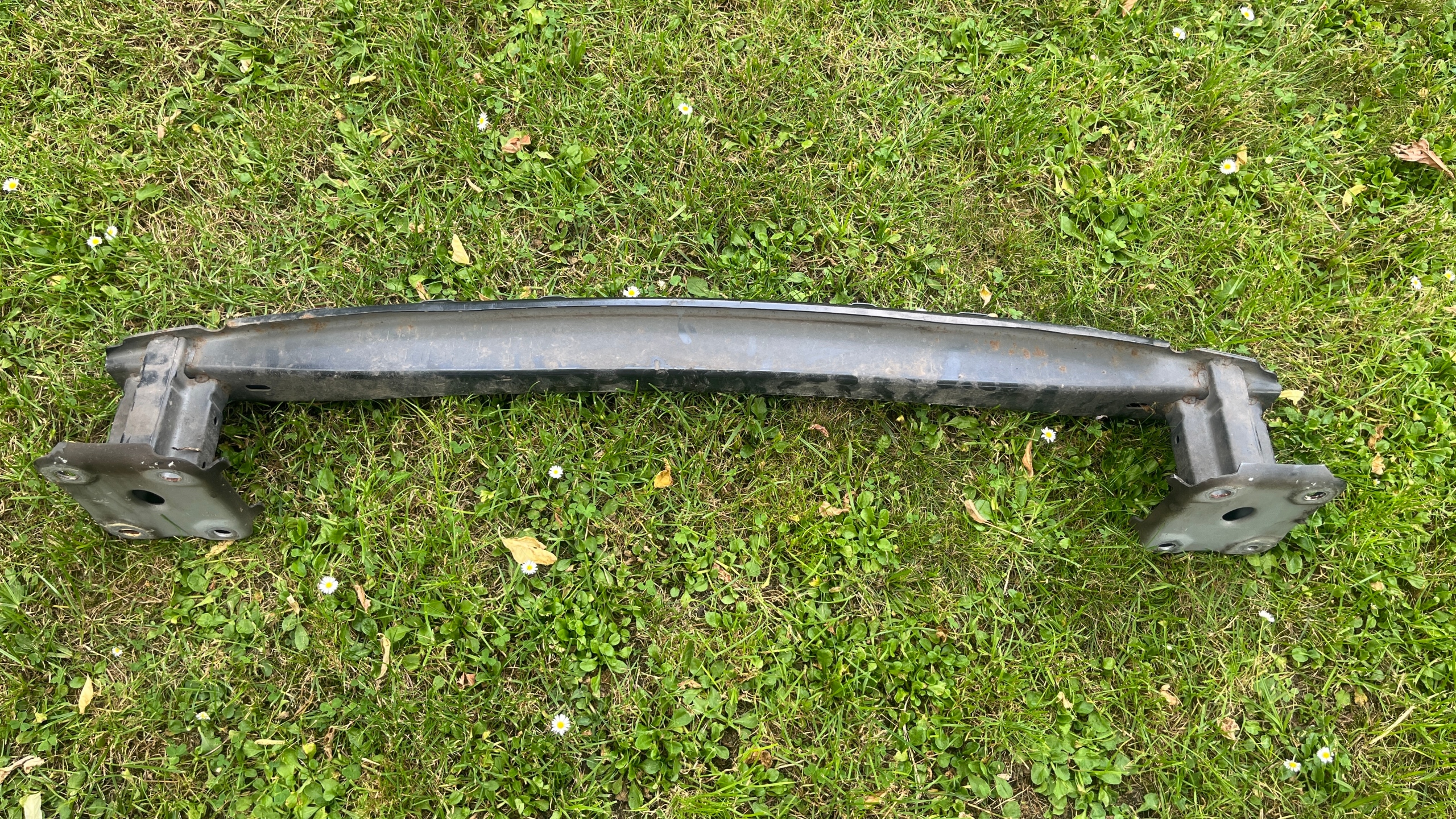 Mazda CX-30 takapuskurin palkki, käytetty, OEM 251127184