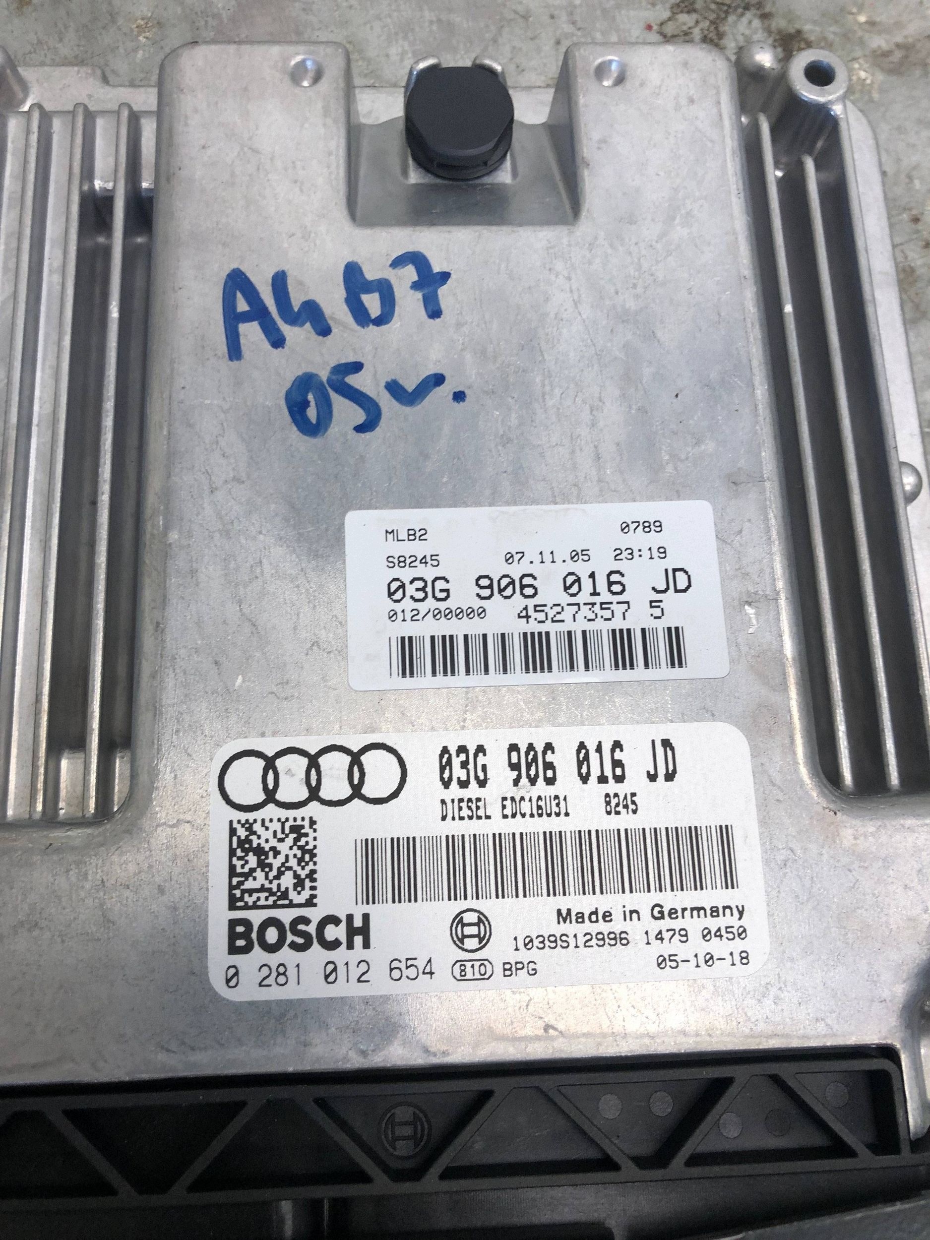 Engine Computer Audi A4 B7 03G906016JD Used image 4