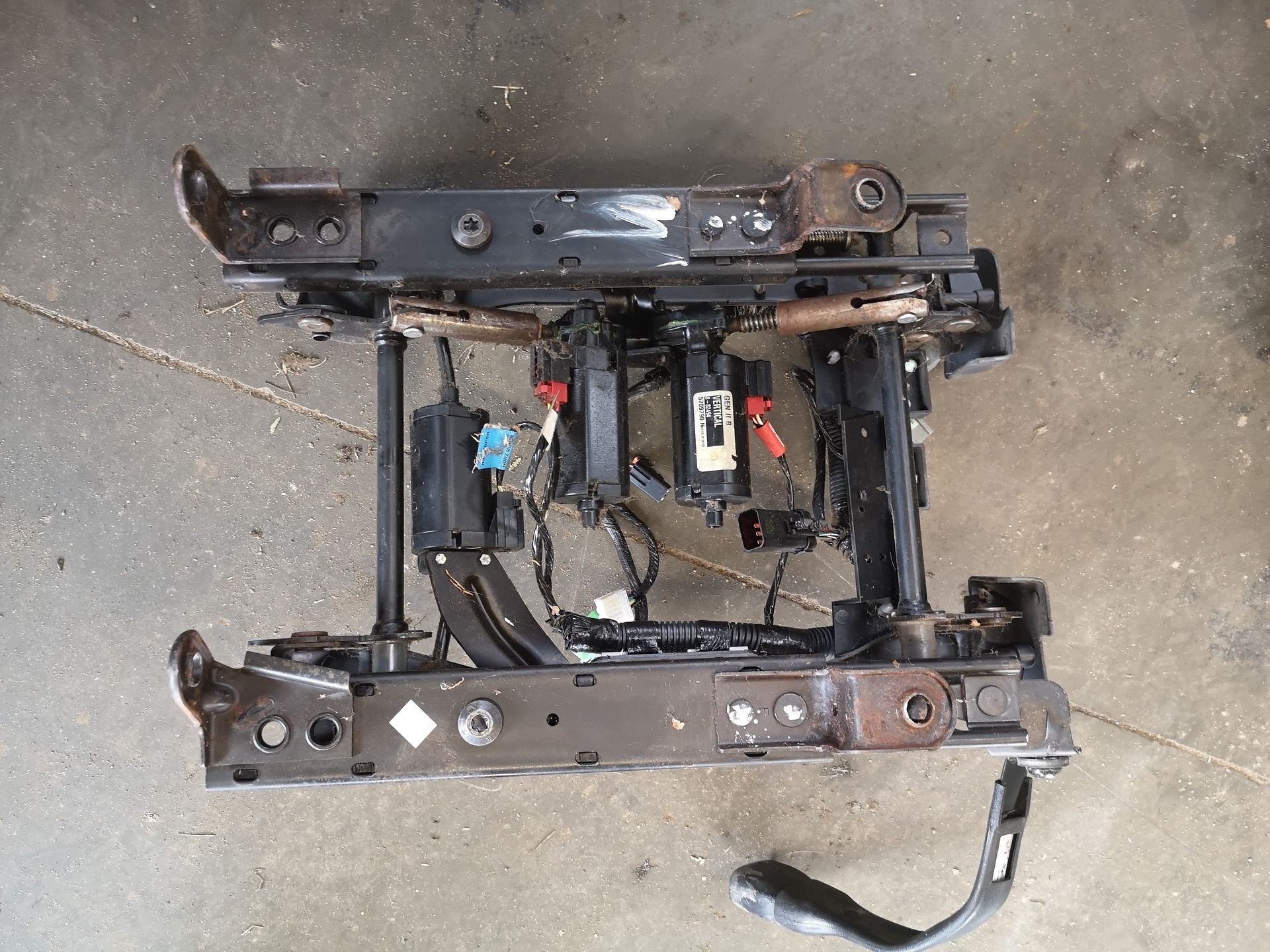 Stelio sedile sinistro Jeep Grand Cherokee WJ usato