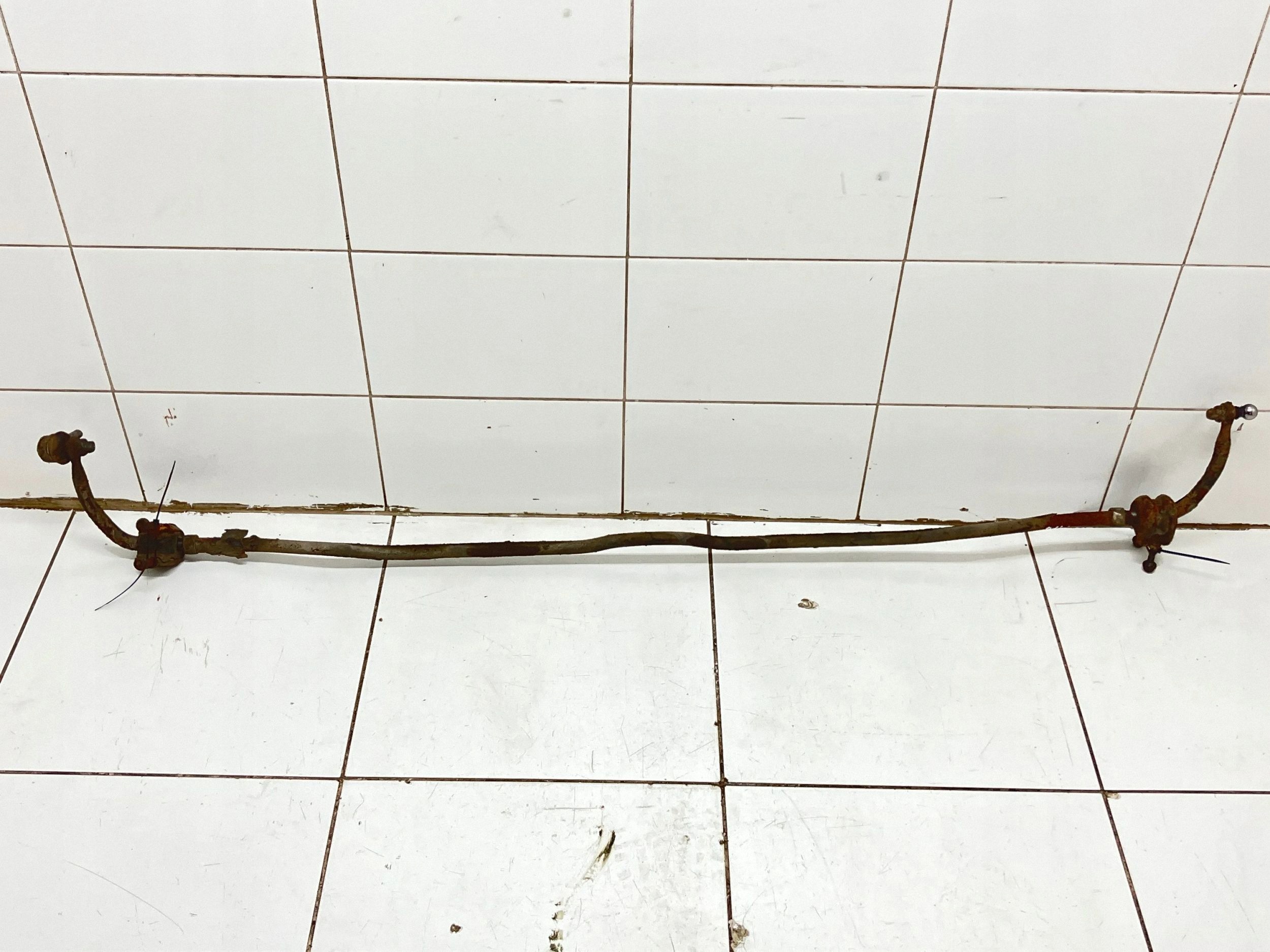Stabilisator achter Hyundai Santa Fe 2007 FRC81661 image 2