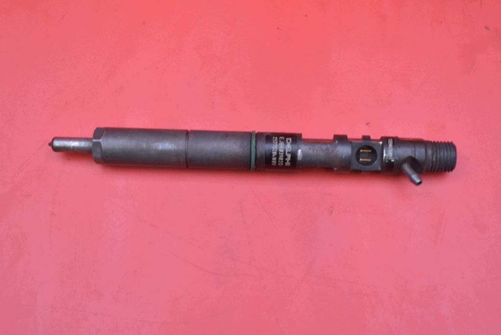 Injecteur Kia Carnival 2.9 CRDi 182 ch 06-10