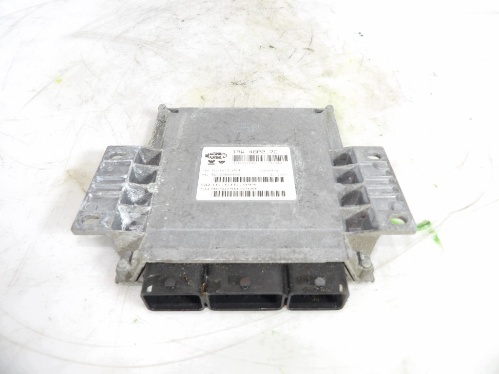 Citroen C3 1.1 Engine Control Unit 9652487280 image 2