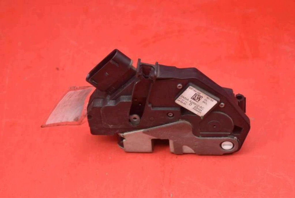 Bakdörrlås höger Ford Focus MK3 11-15 image 5