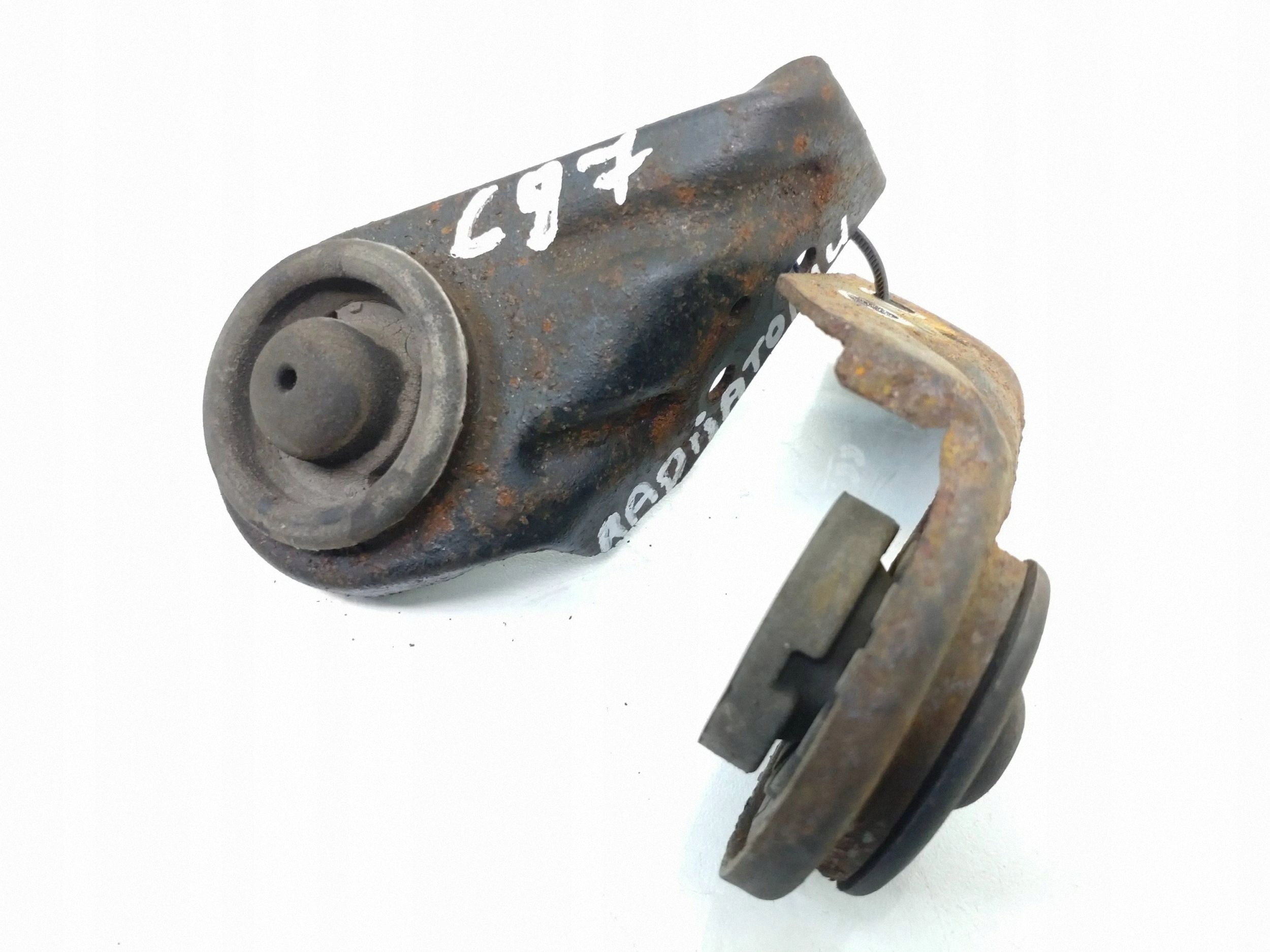 Support de radiateur Hyundai Santa Fe 2007 FRC82228 image 2