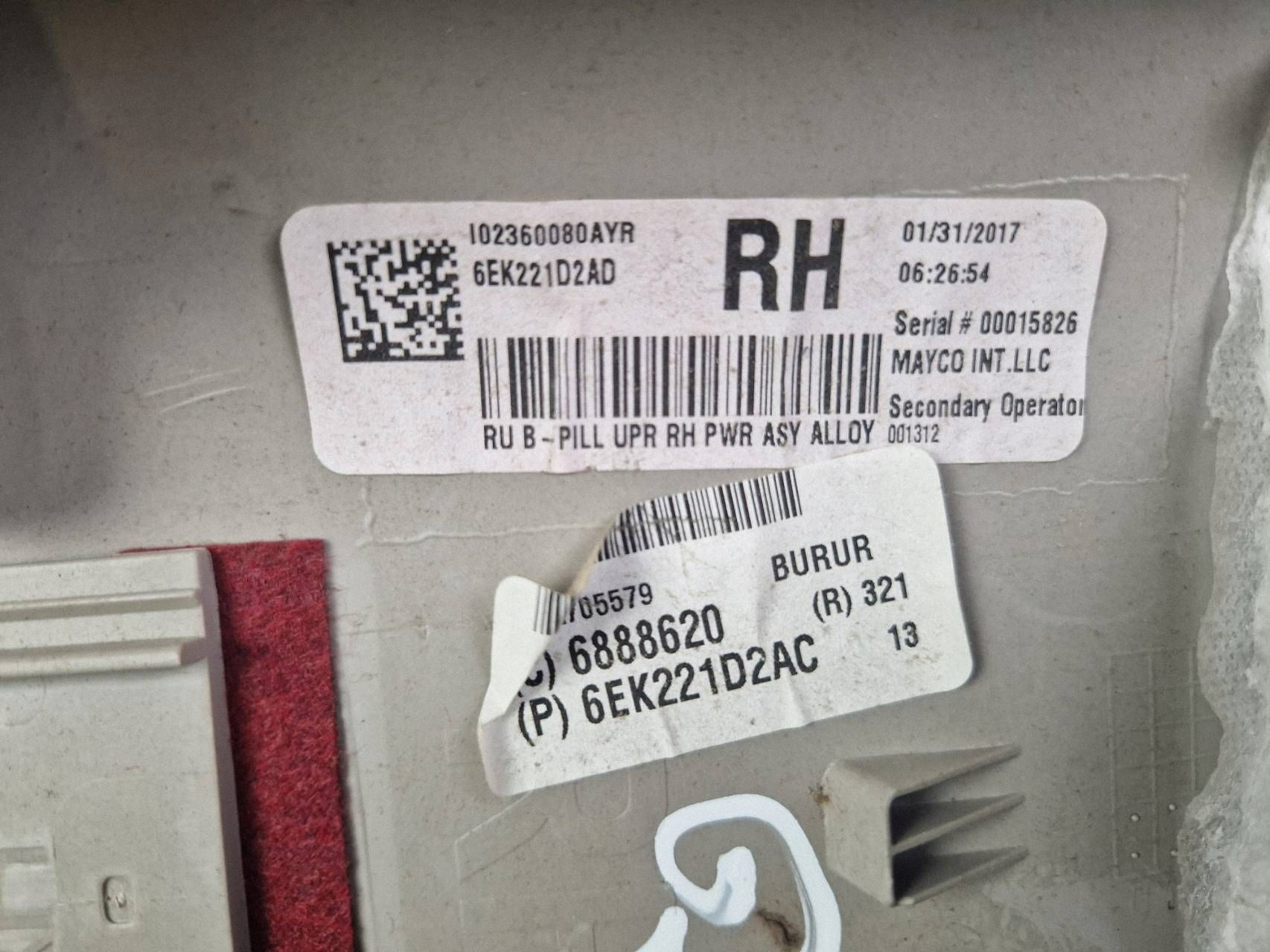 Chrysler Pacifica 2018 Montant B Avant Droit OEM 6EK221D2AC image 8