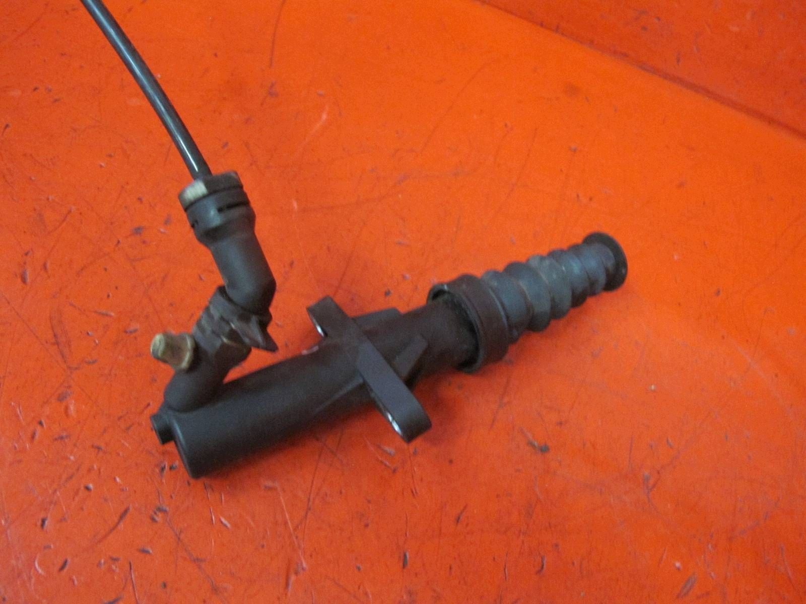 Pompe d'embrayage PEUGEOT 208 I 1.6 e-HDI 9676533880 image 7