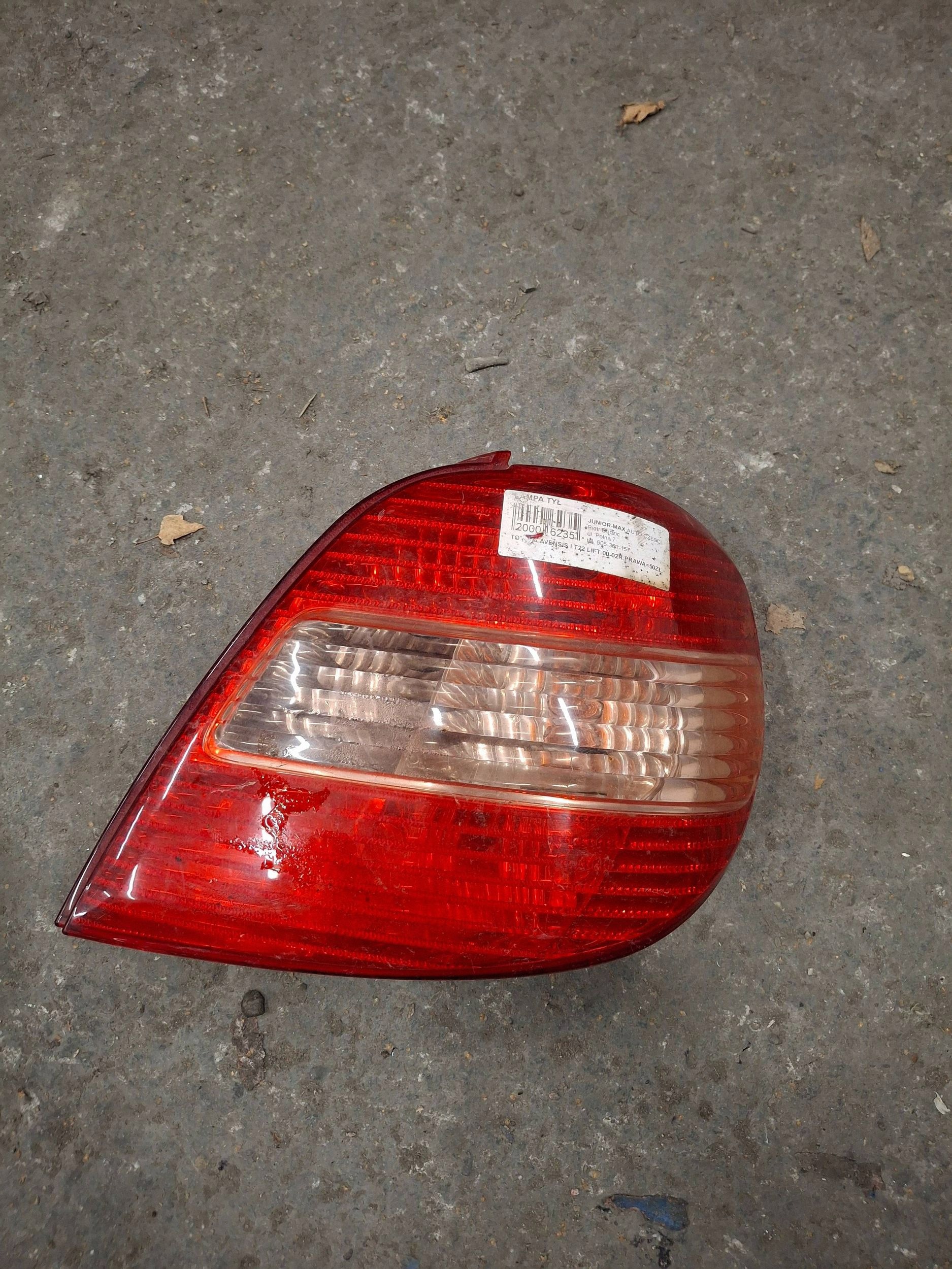 Rechte Heckleuchte Toyota Avensis T22 image 2
