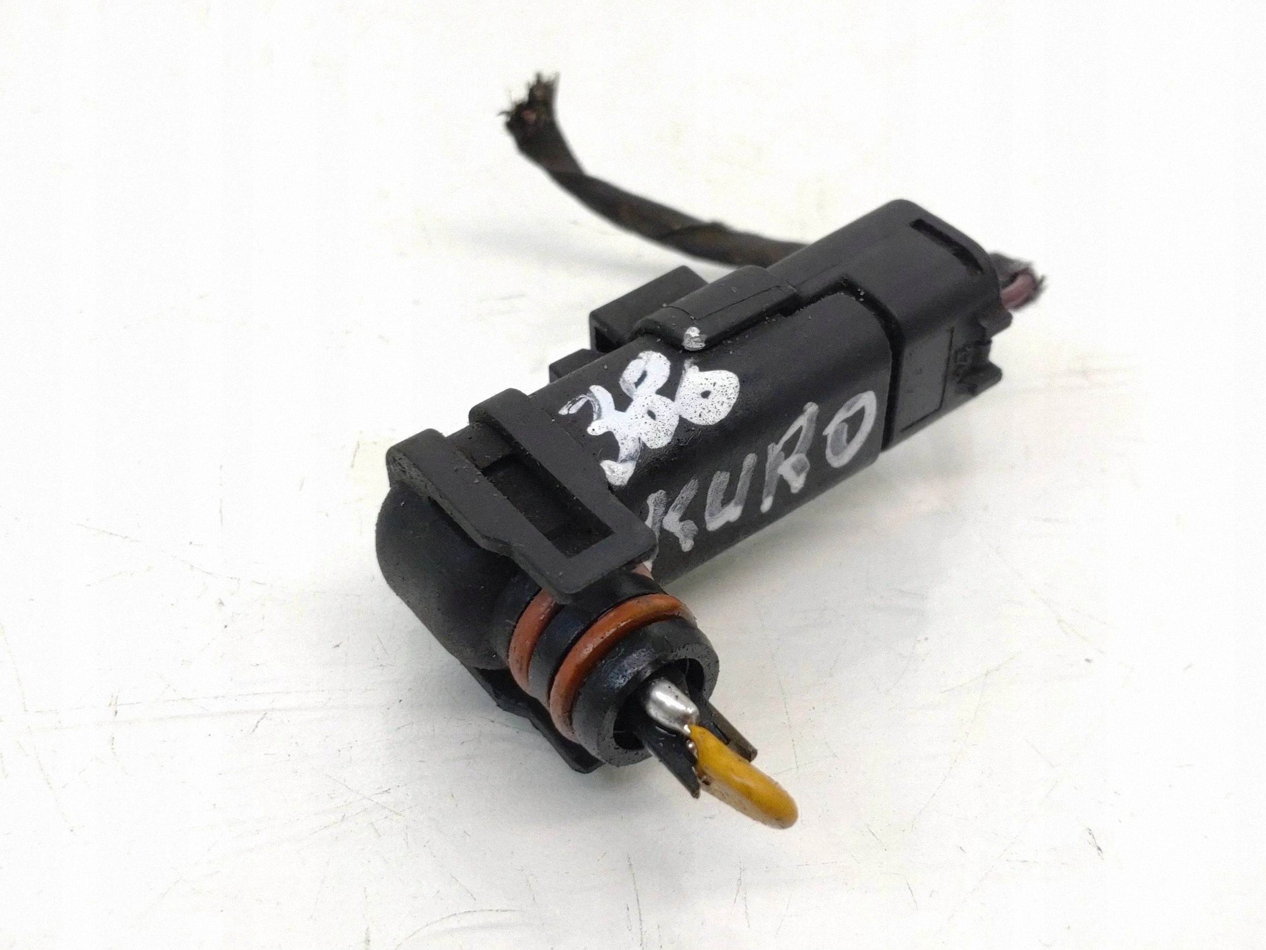 Capteur température carburant Ford Focus 2015 FRC82584 image 2