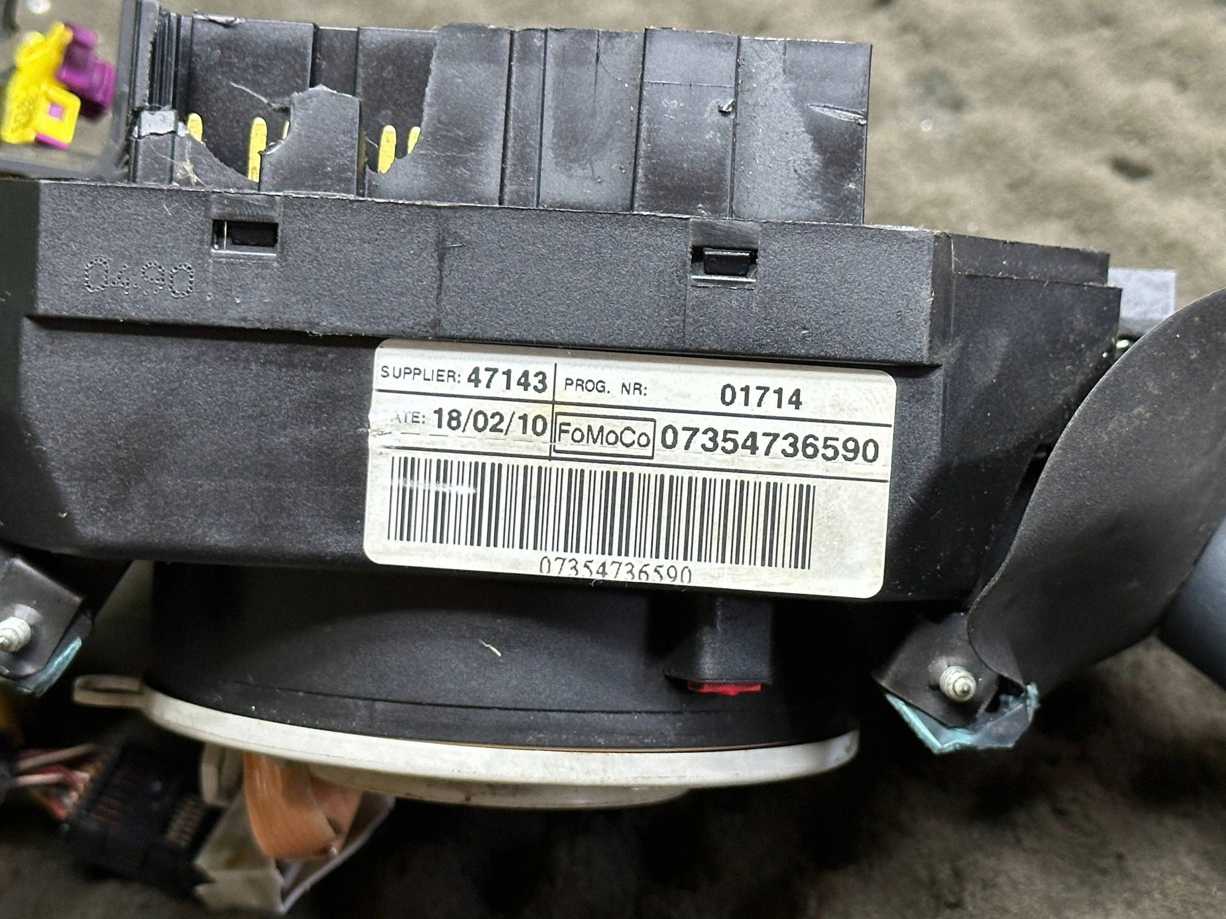 Interruptor Combinado Airbag Ford KA Usado image 8