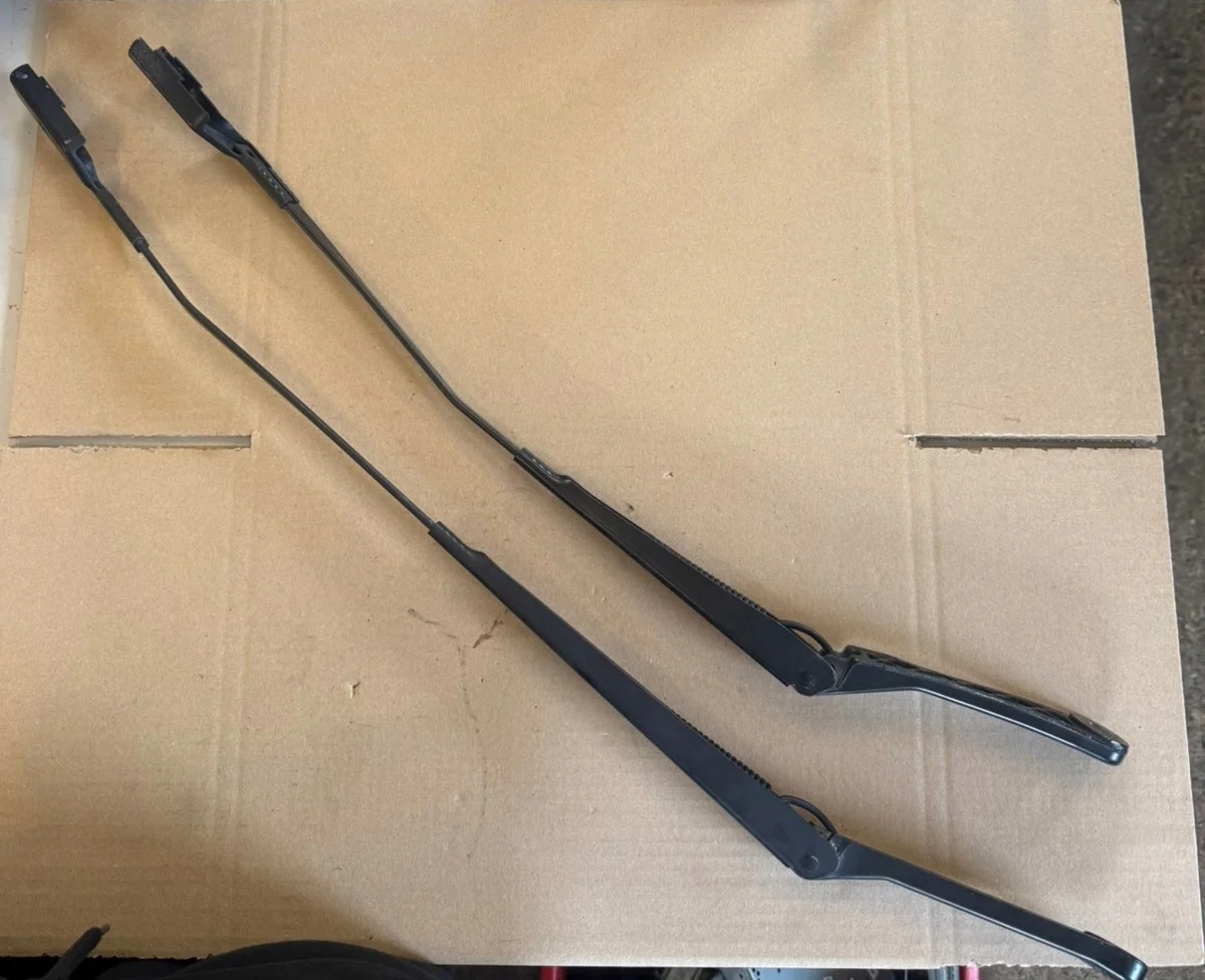 Braços Limpa Para-brisa Peugeot 308 Usados