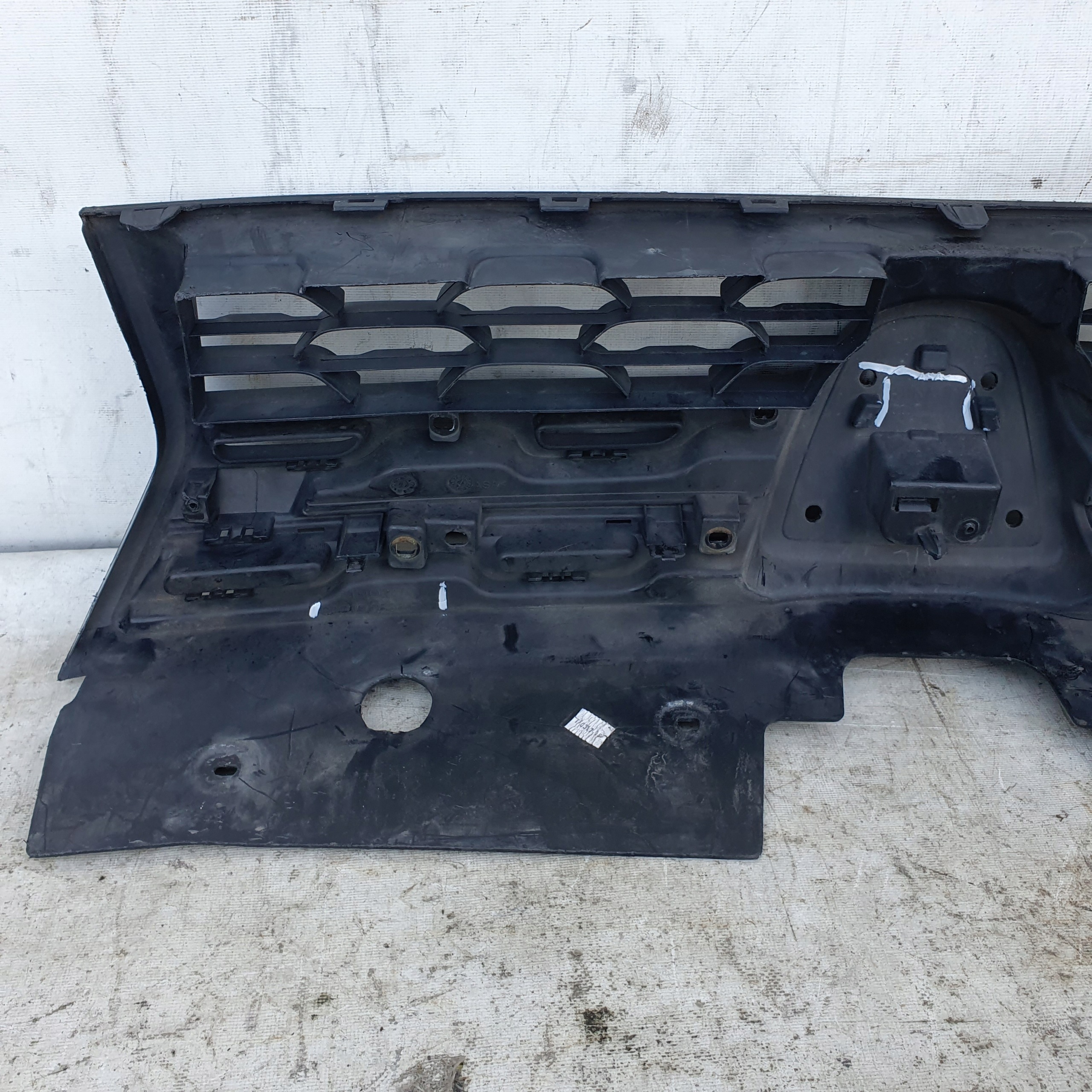 Calandre Dacia Duster I Lift 13-17 623100838R image 9