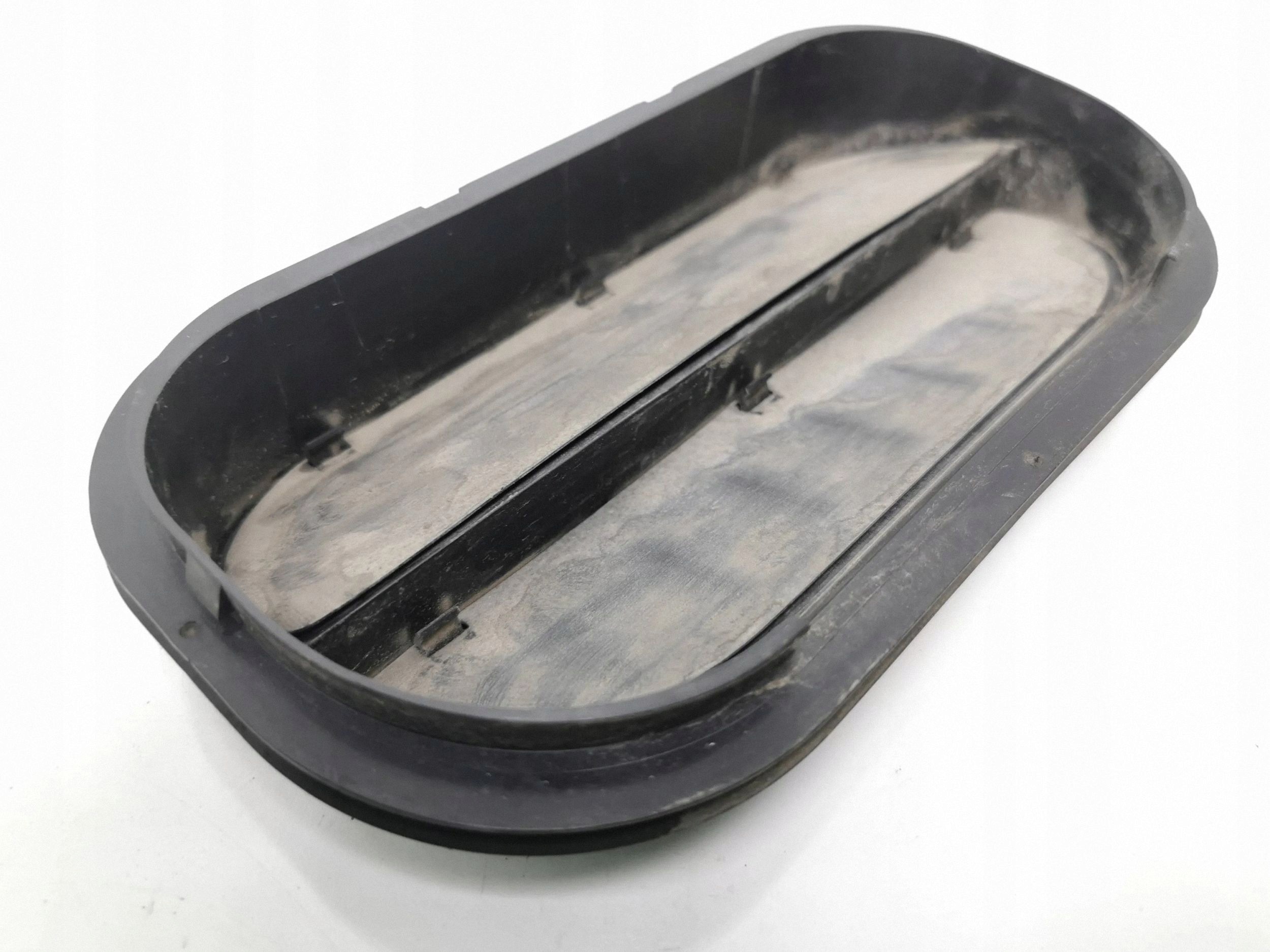 VW Golf VII 2017 Lüftungsgitter unter Stoßstange hinten OEM 6R0819465