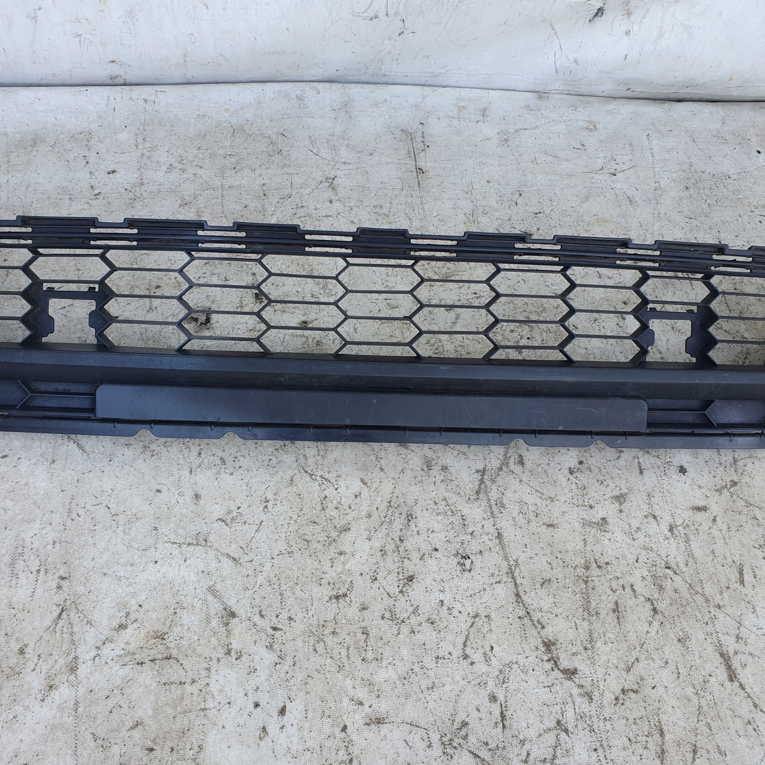 Skoda Kodiaq 24 etusäleikkö 565853677E image 4
