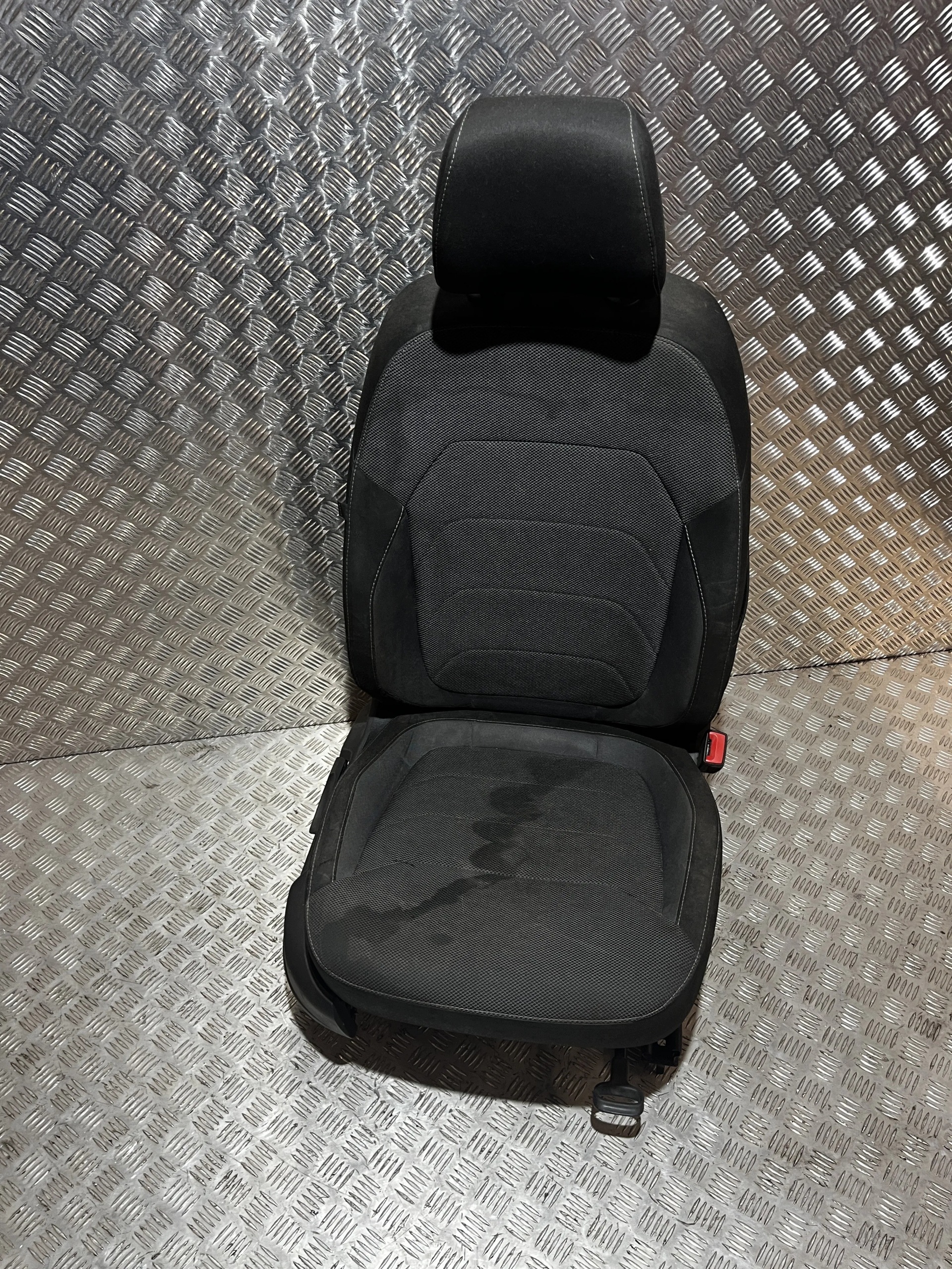 Framstol höger Skoda Kodiaq I 16- image 2