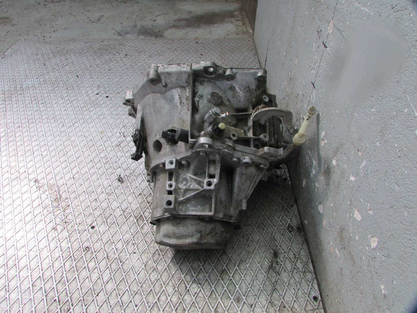 Boîte de vitesses Citroën C4 II 1.6 HDI 9682054510 image 3