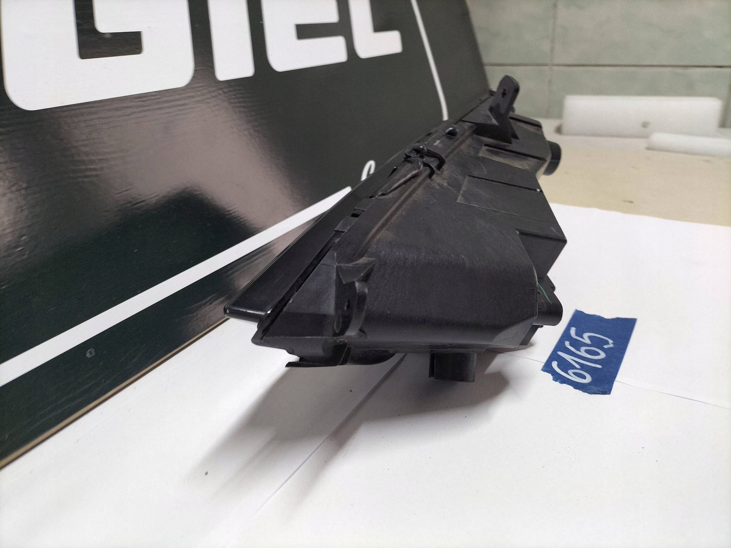 Skoda Scala KAMIQ Halogen R 657941700A image 8