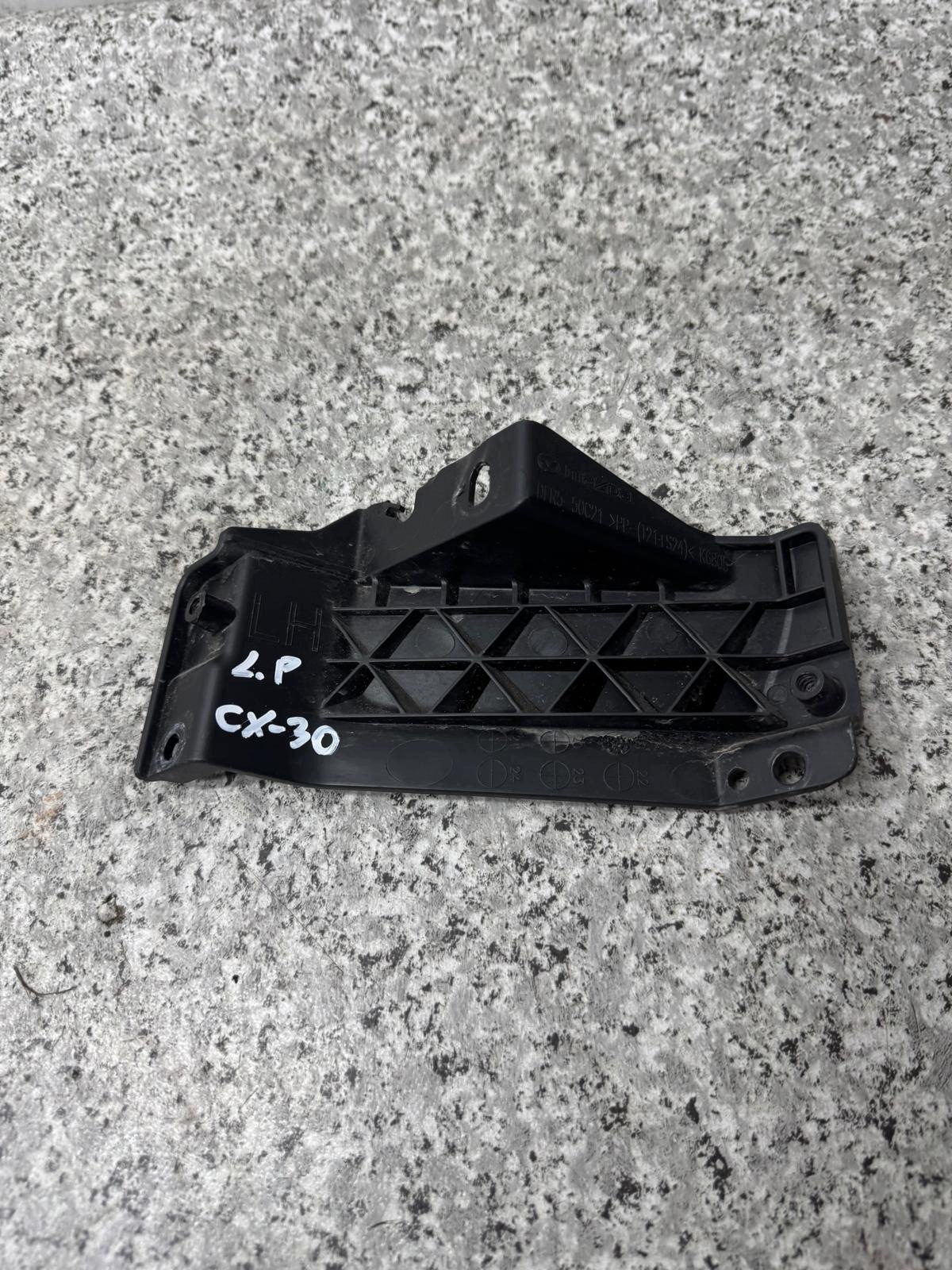 Rear Bumper Bracket Left Mazda CX-30 DFR5-50A52 image 2