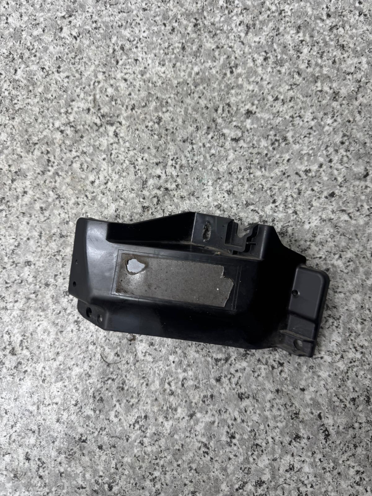Rear Bumper Bracket Left Mazda CX-30 DFR5-50A52 image 6