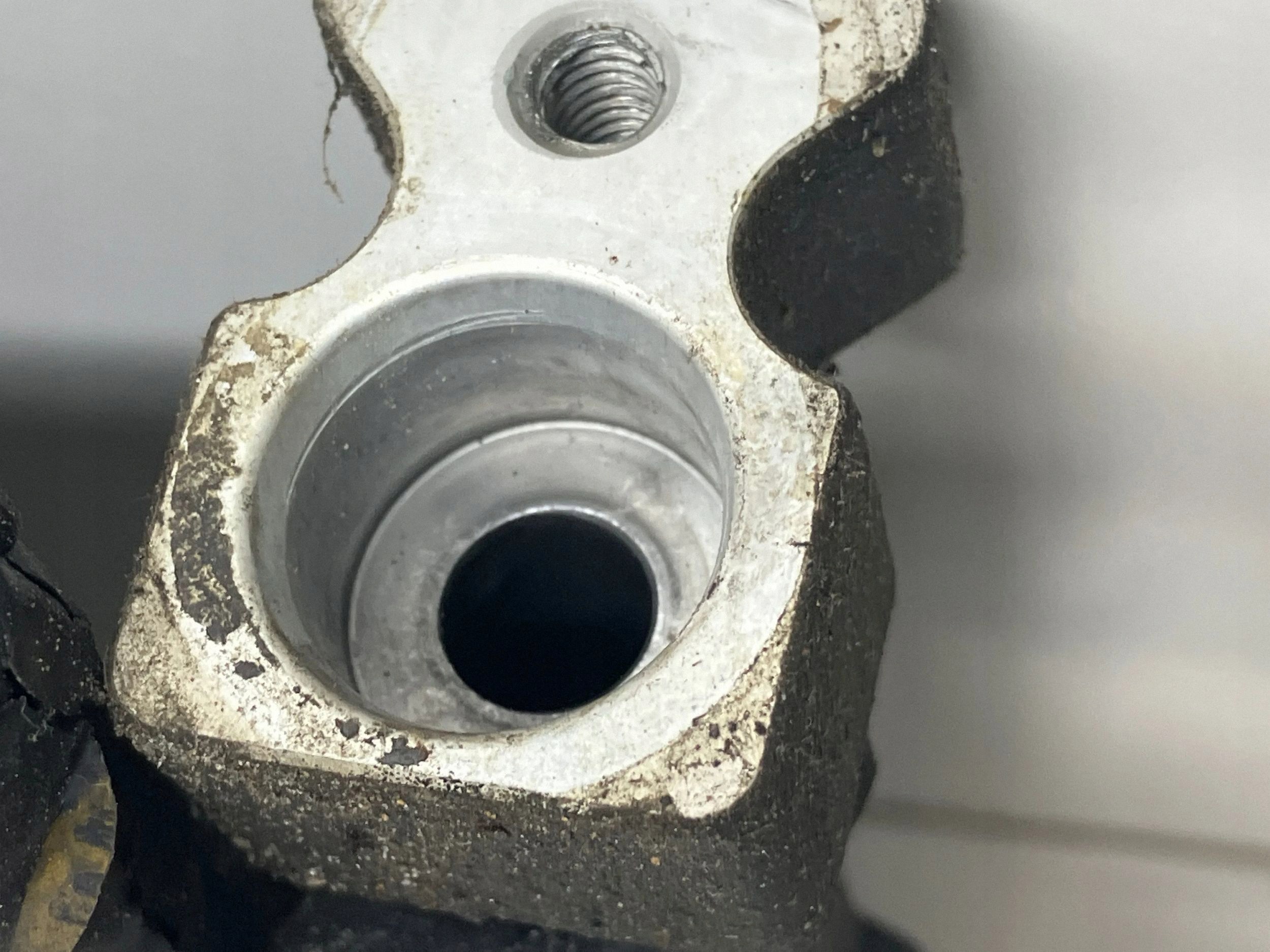 Condenseur de clim AUDI A4 B7 8E0260401H image 5
