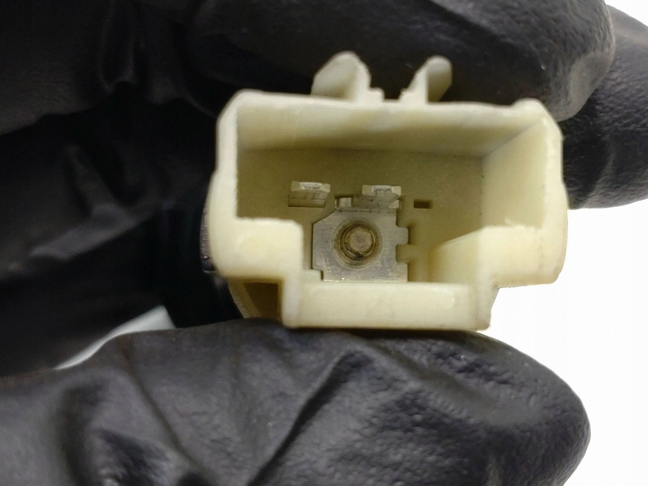 2009 Toyota Aygo AB10 12V Socket (Front) Used image 3