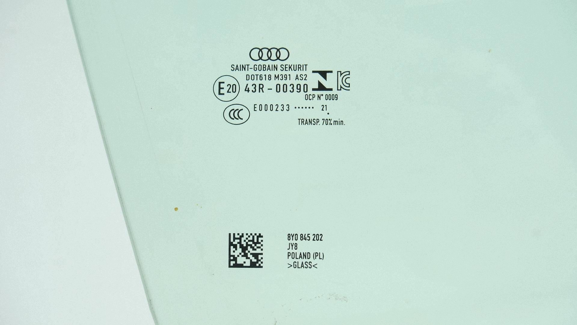 Vidro Porta Dianteiro Direito AS2 Audi A3 S3 8Y 2021 WAH45495