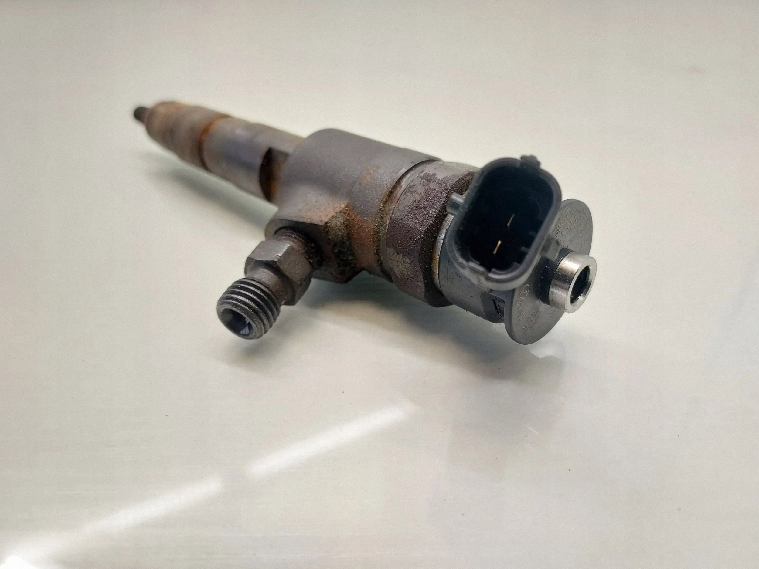 Injecteur Ford Transit Courier 2019 CVB69F593AA image 2