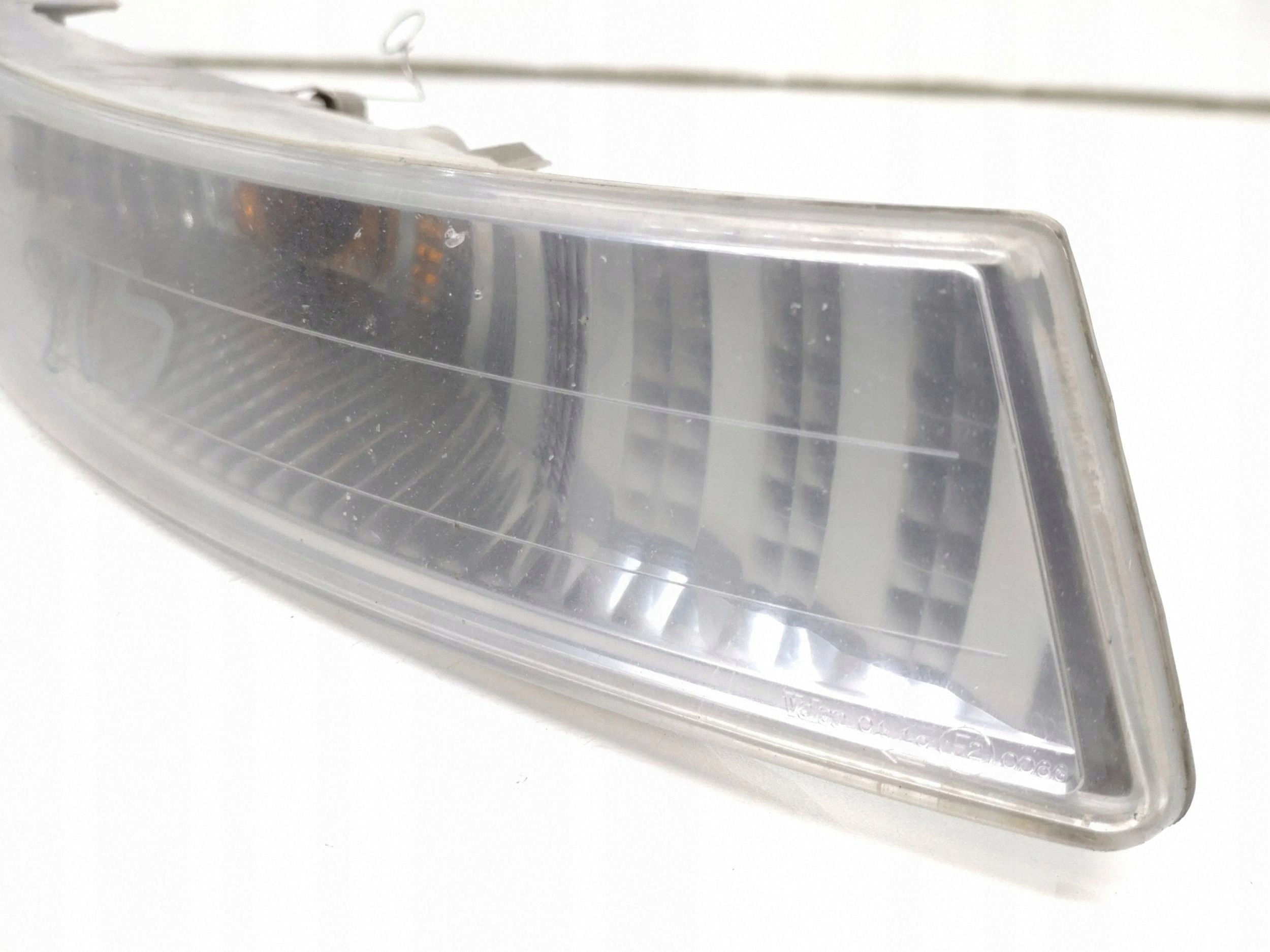 Direction indicator lamp Renault OE 8200402981 image 3