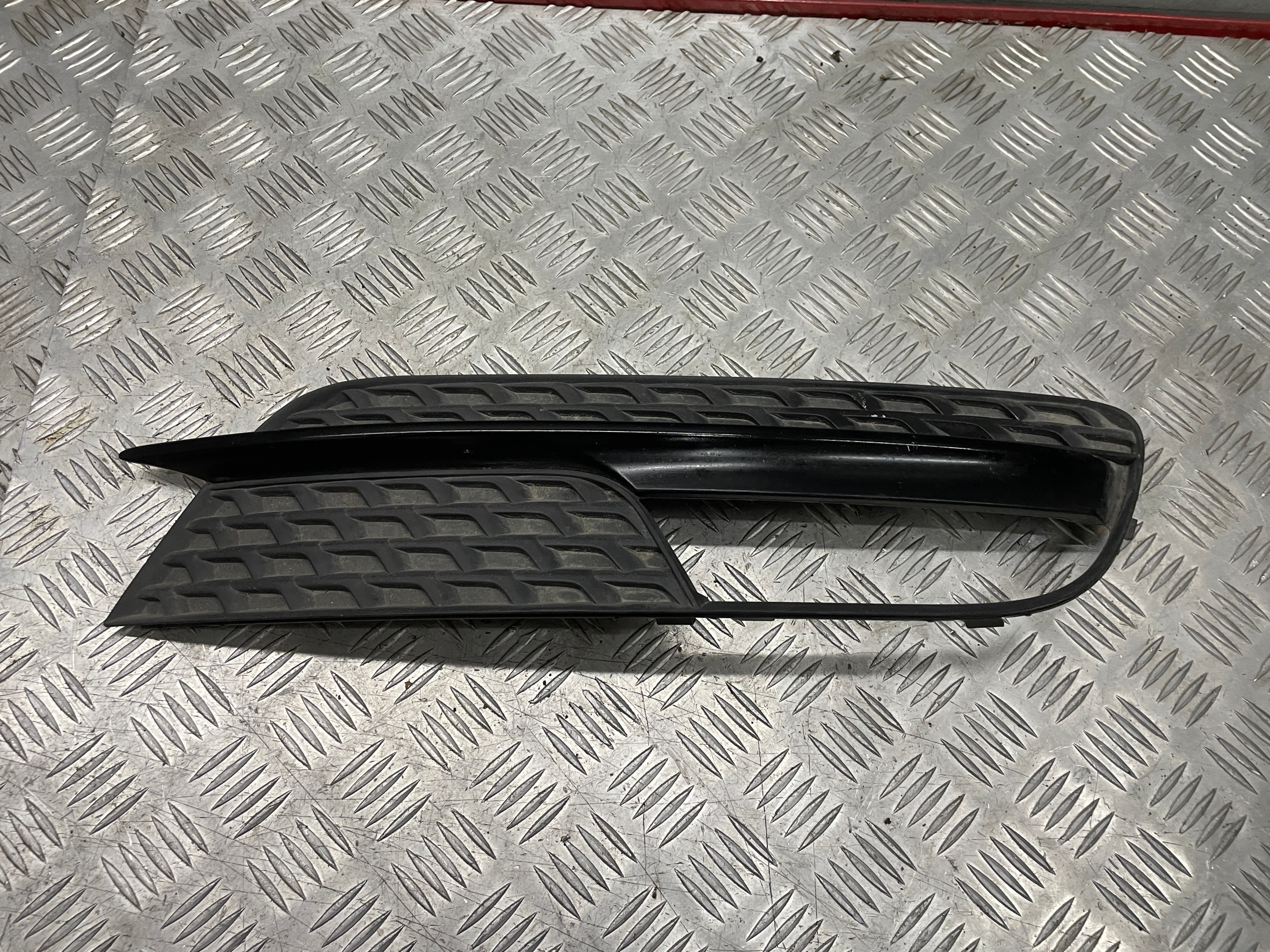Rejilla parachoques derecha Audi A5 8T 8678657 image 2