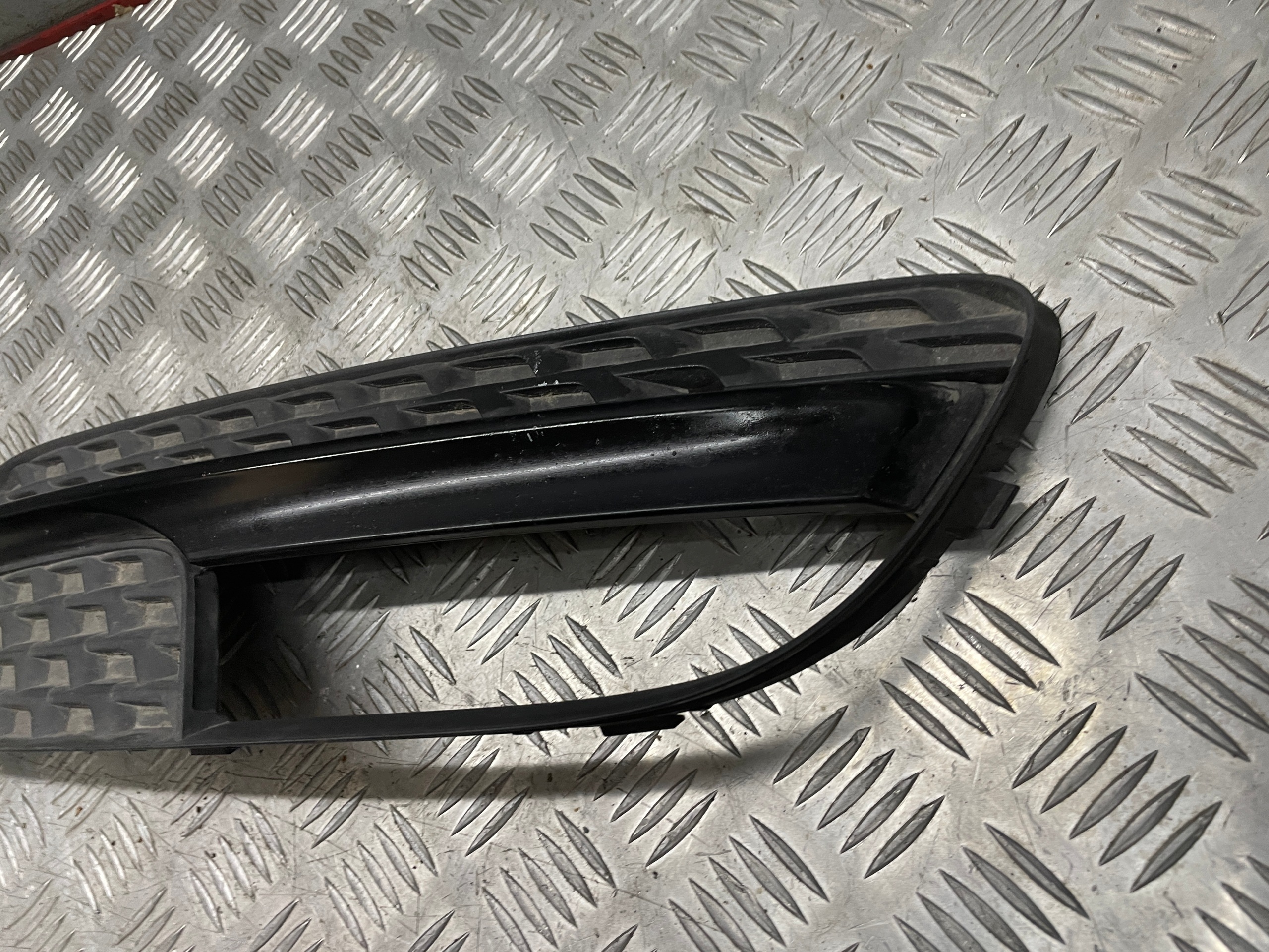 Rejilla parachoques derecha Audi A5 8T 8678657 image 3
